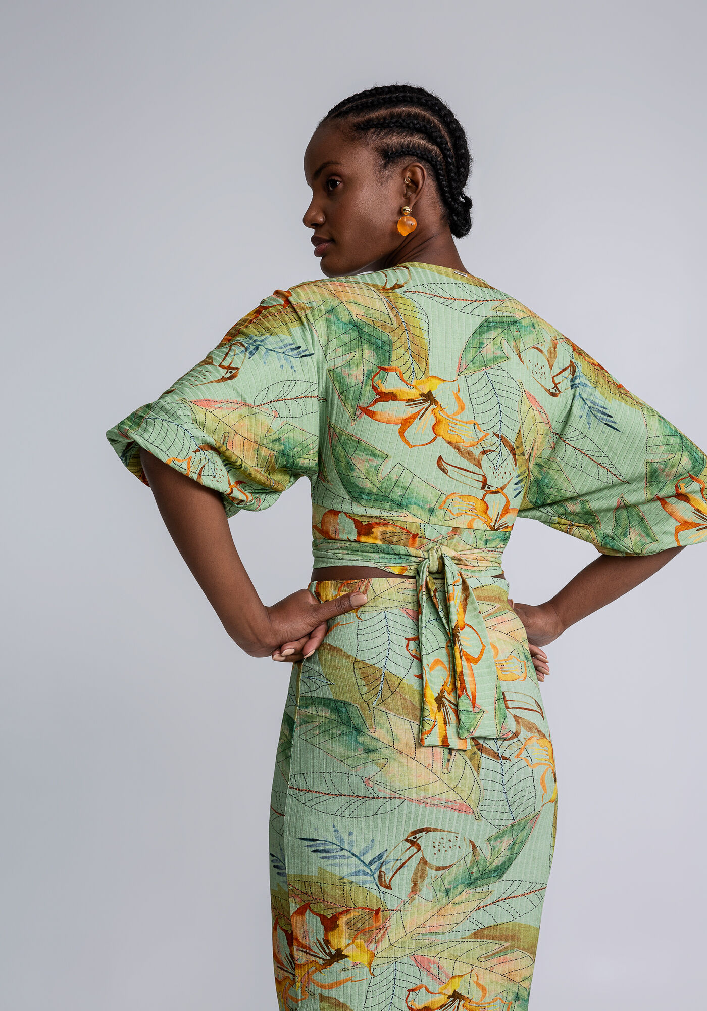 Blusa Cropped Manga 3/4 Transpassada, , large.