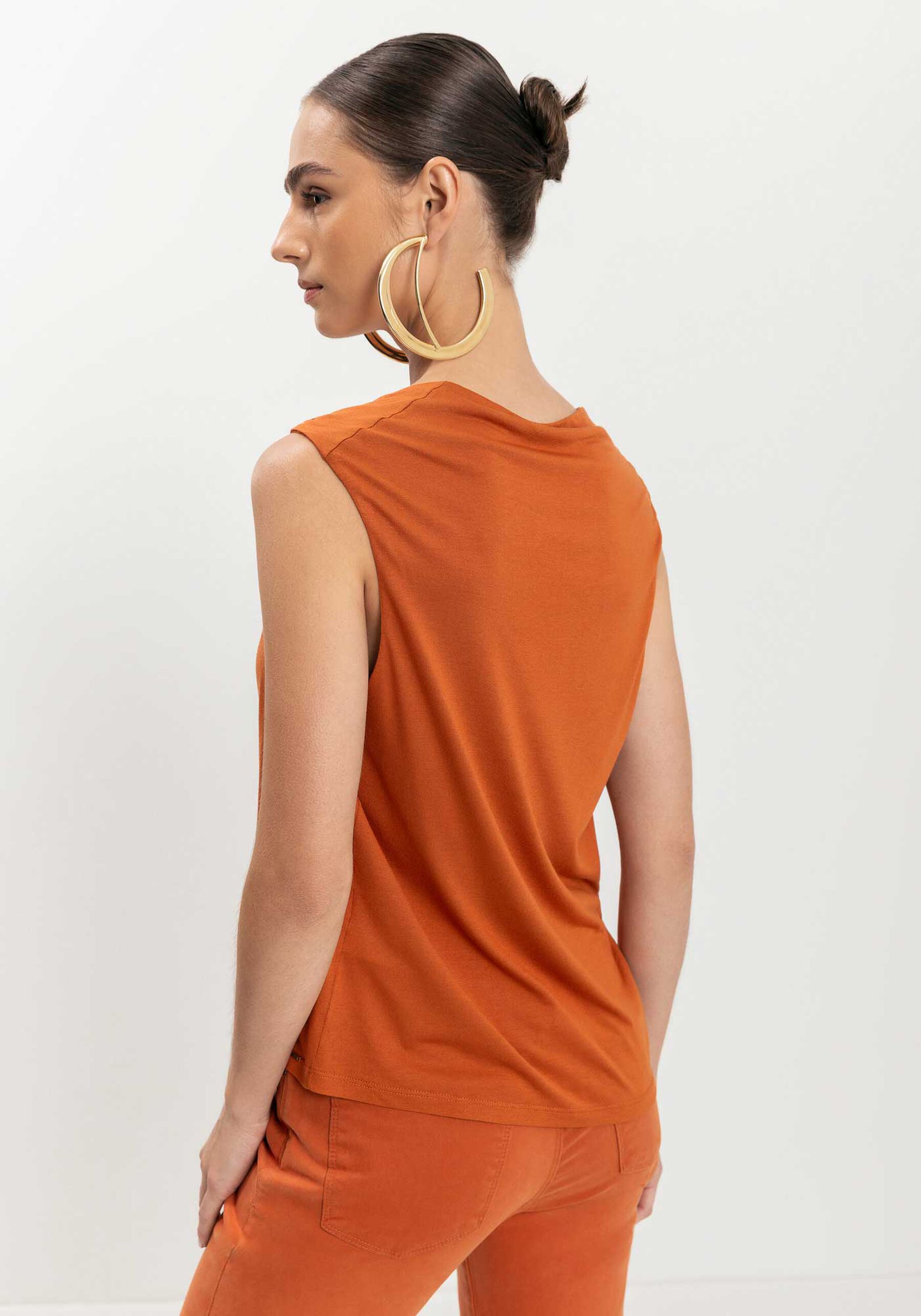 Blusa Em Malha Modal Com Enfeite Na Alça, . Blusa Em Malha Modal Com Enfeite Na Alça, , large.