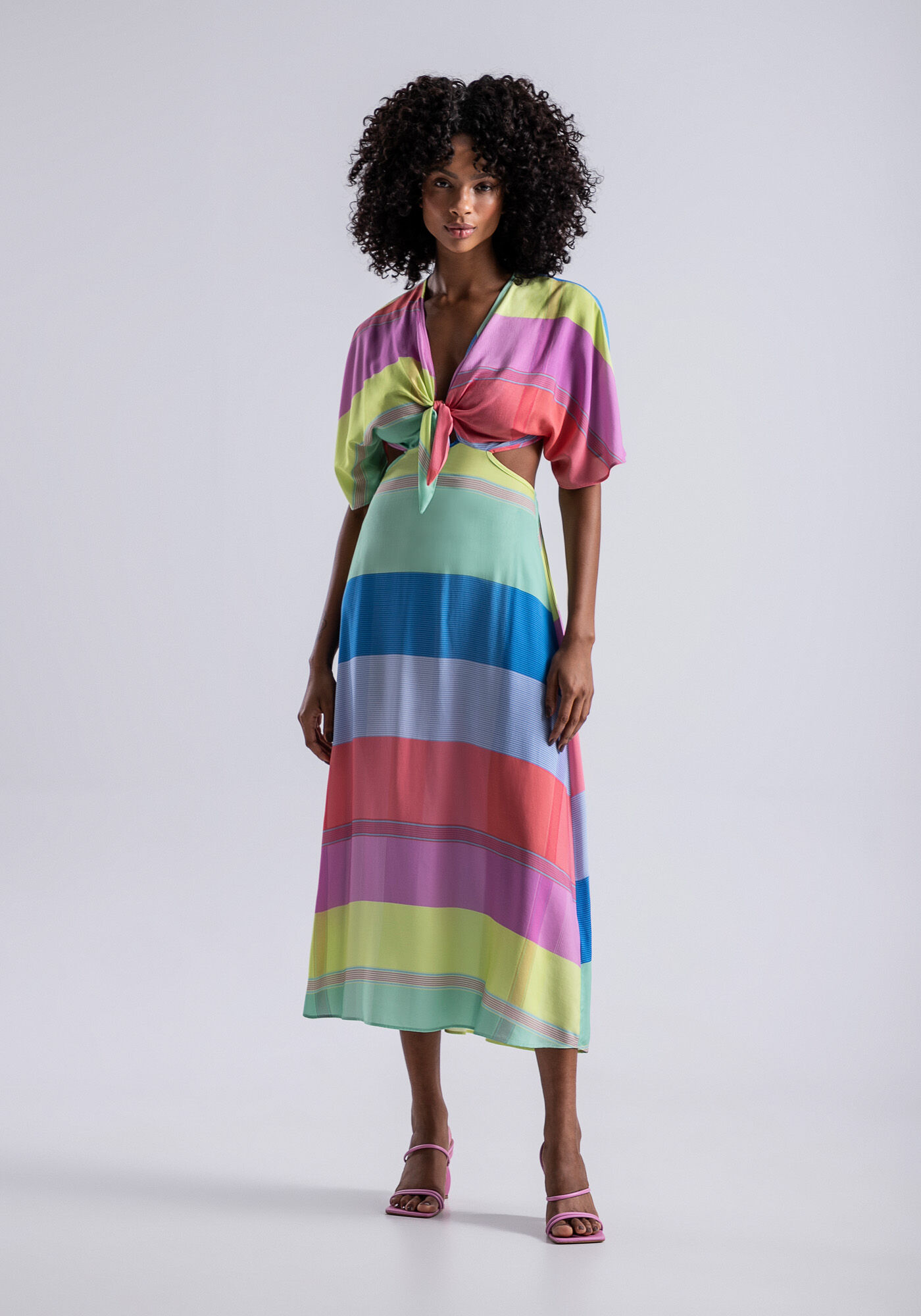 Vestido Midi em Viscose com Recorte e La&ccedil;o, REDE, large.