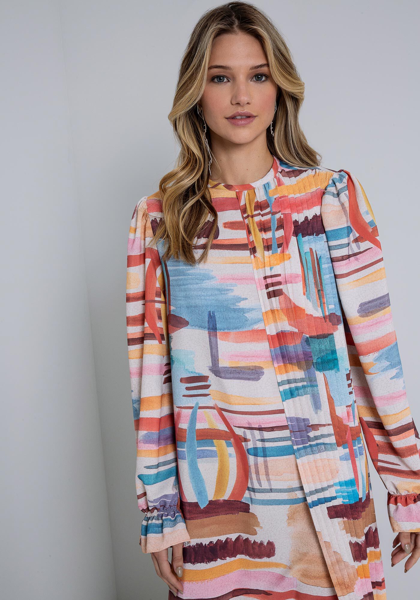 Vestido Midi em Tecido Poly com Recorte Plissado, , large.