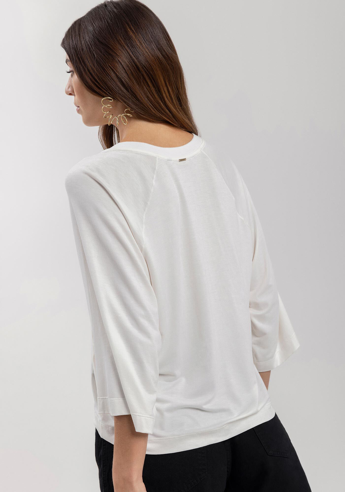 Blusa Ampla Com Mangas M&eacute;dias E Decote Em V, , large.