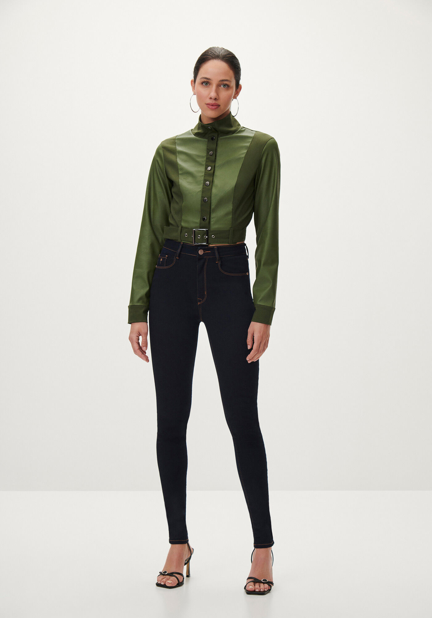 Cal&ccedil;a Jeans Skinny Cintura Alta Escura, JEANS, large.