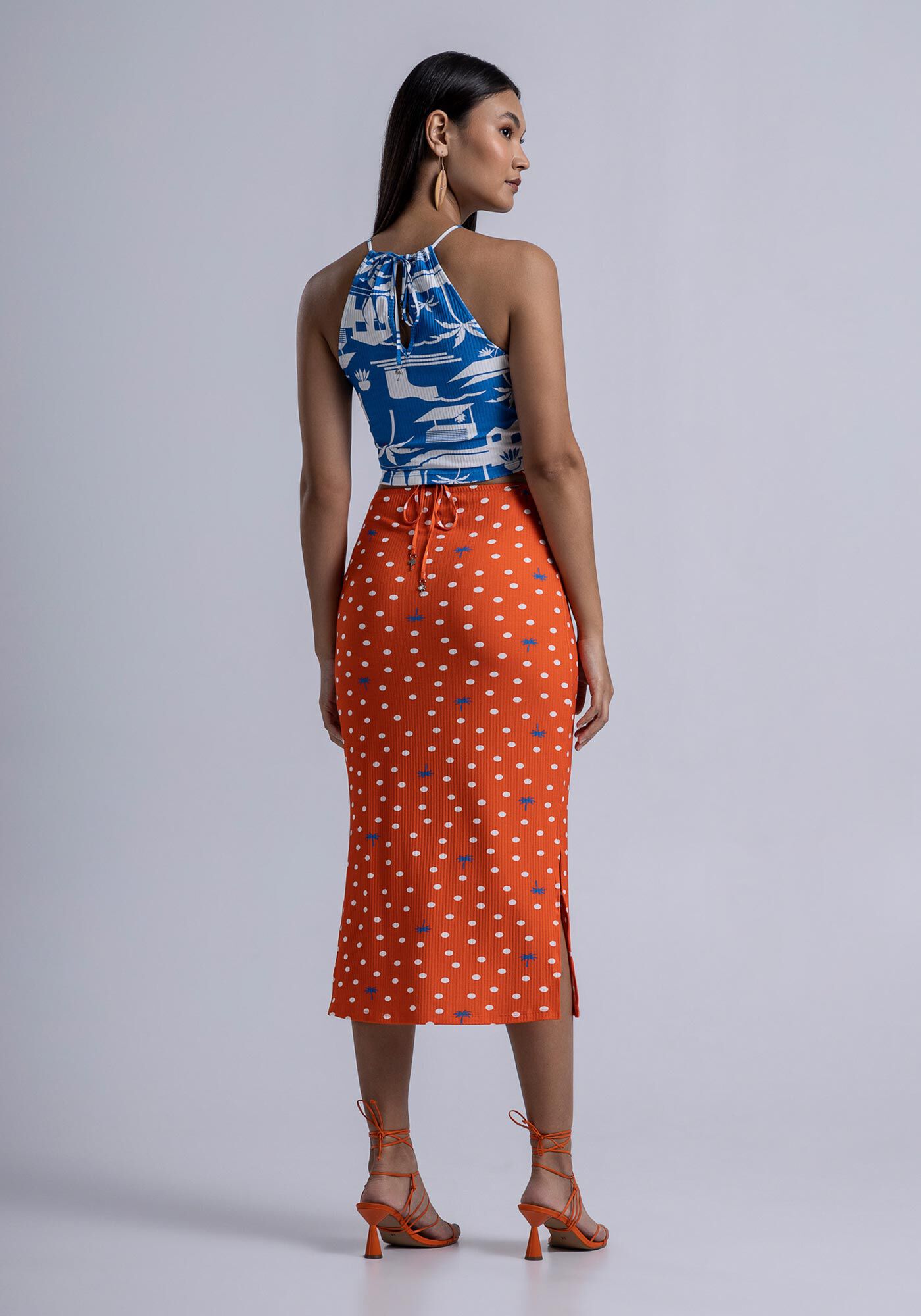 Blusa Cropped Canelada com Cut Out e Amarra&ccedil;&atilde;o, , large.