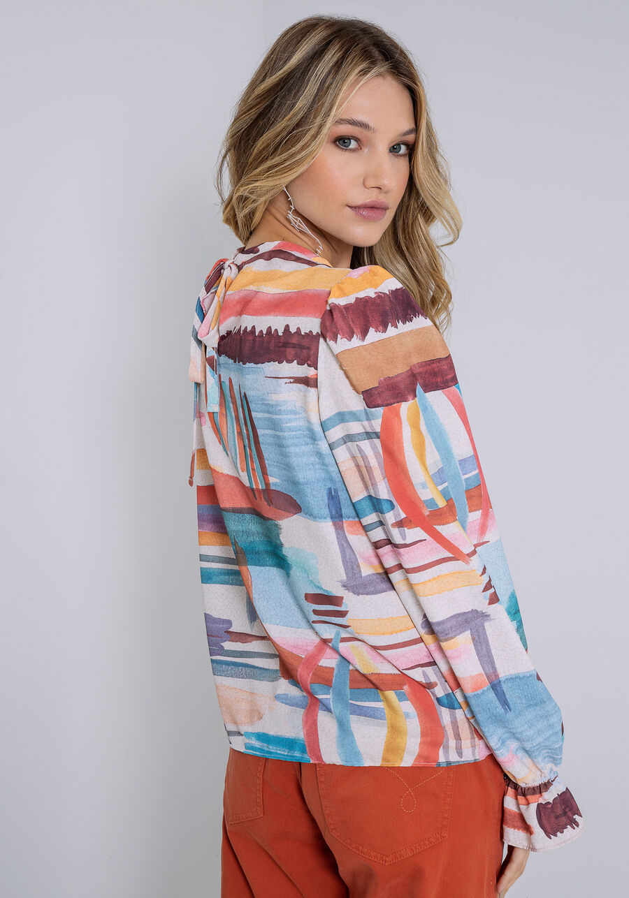 Blusa em Tecido Poly com Recorte Plissado, VOO. Blusa em Tecido Poly com Recorte Plissado, VOO, large.