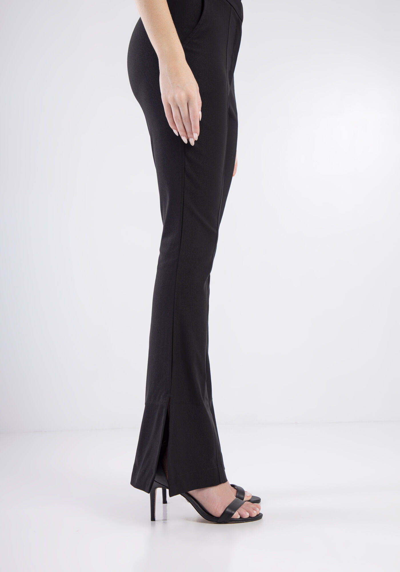 Calça flare discount alfaiataria preta