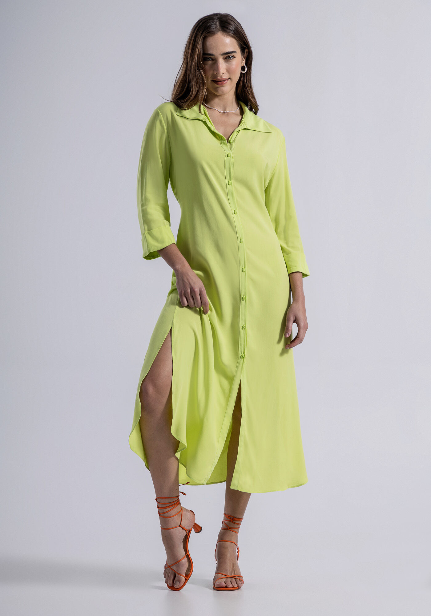 Vestido Midi Sa&iacute;da de Praia em Viscose Chemise, , large.