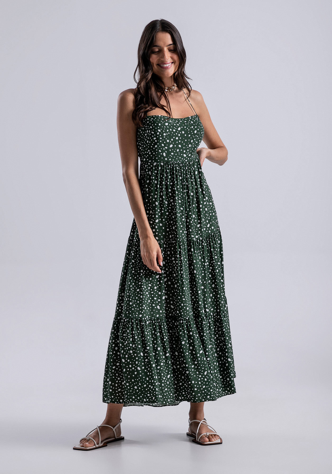 Vestido Midi em Viscose com Amarra o Costas Lez a Lez