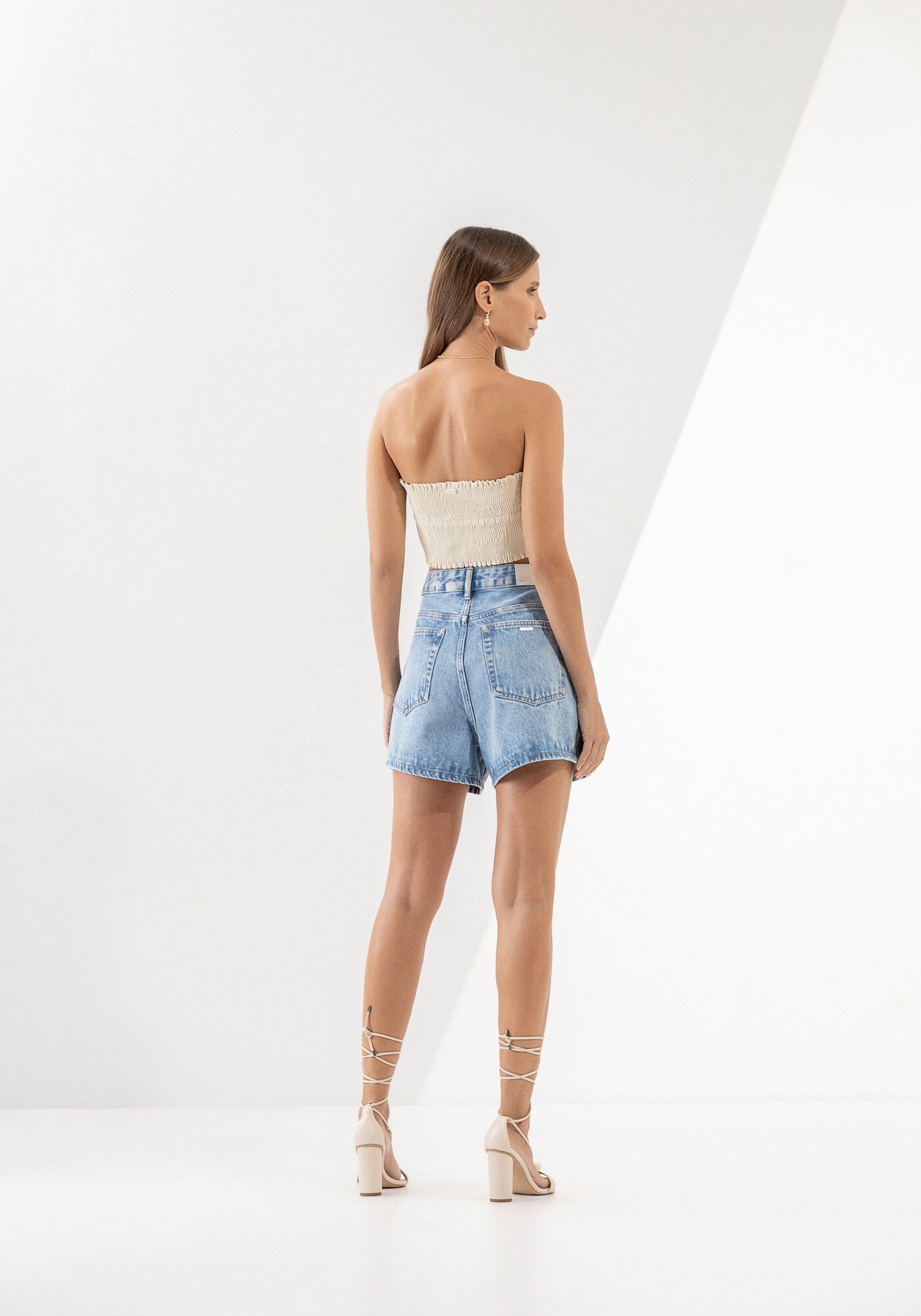 Shorts Jeans Hot Pant Super Alto Hologr&aacute;fico, , large.