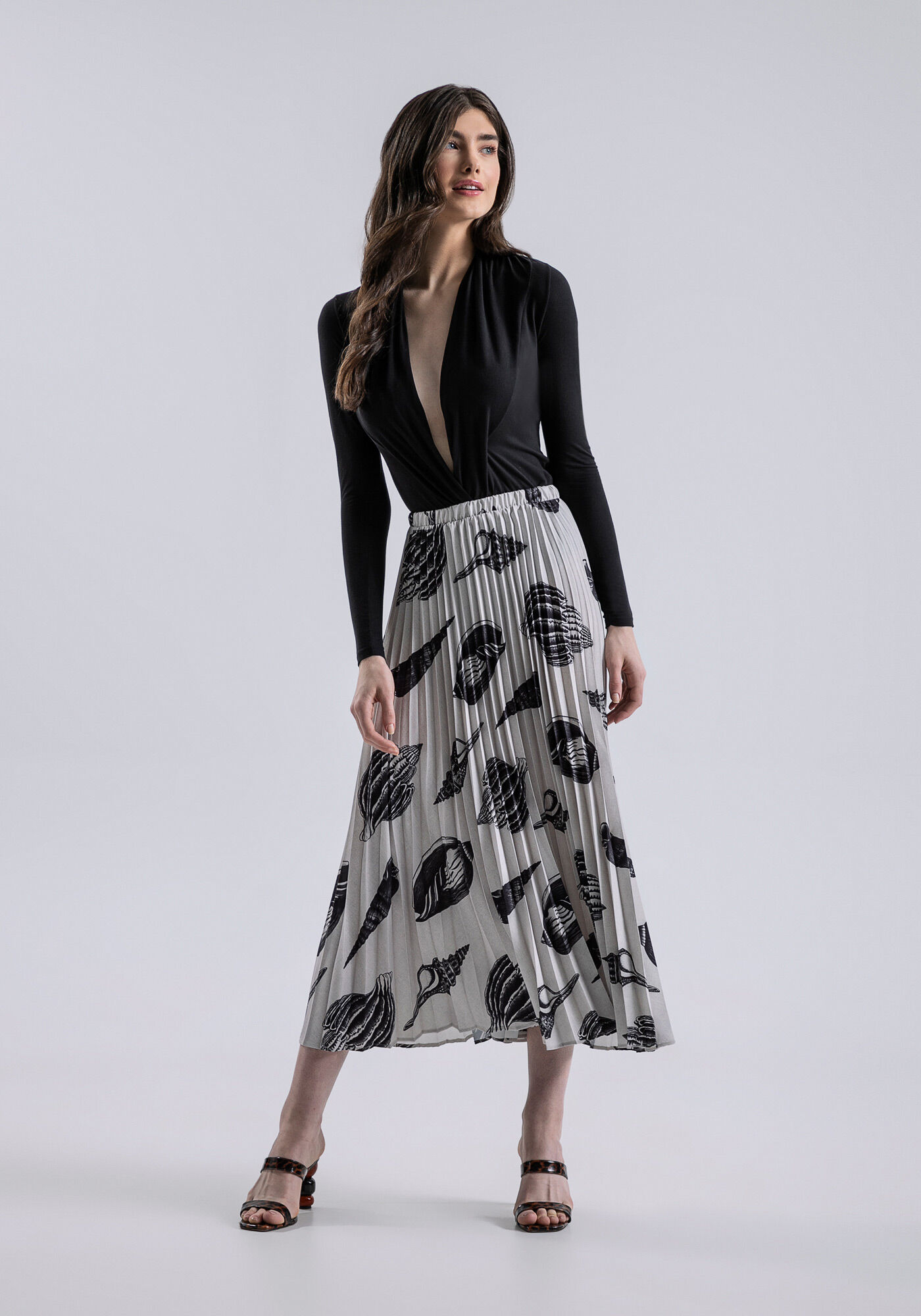 Body Manga Longa com Decote Profundo, PRETO REATIVO, large.