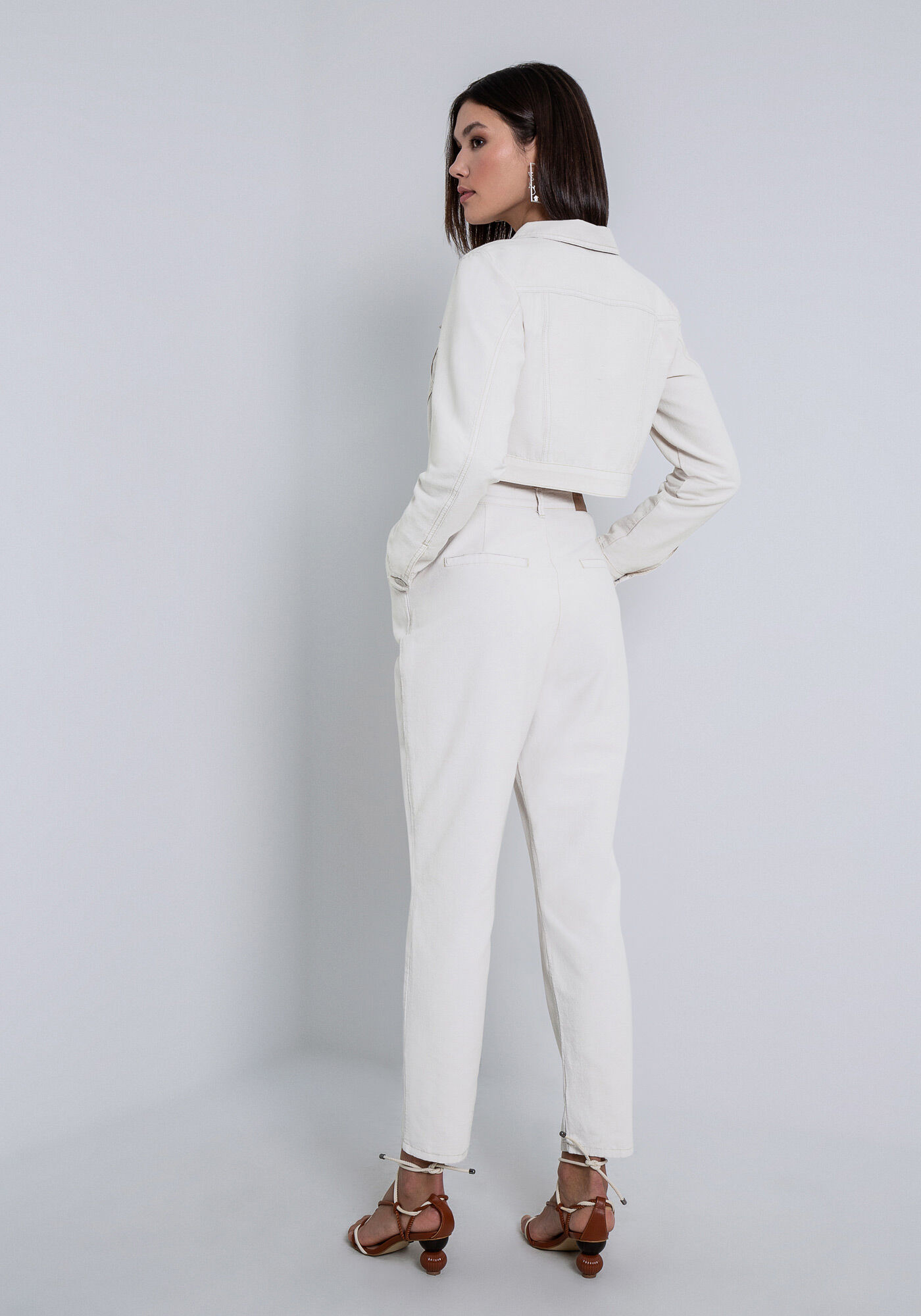 Jaqueta Sarja Cropped, BEGE MARFIM, large.