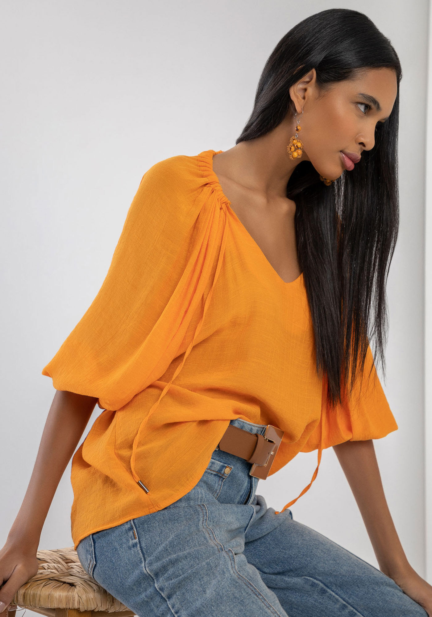 Blusa Bata em Shantung com Franzido Decote, , large.