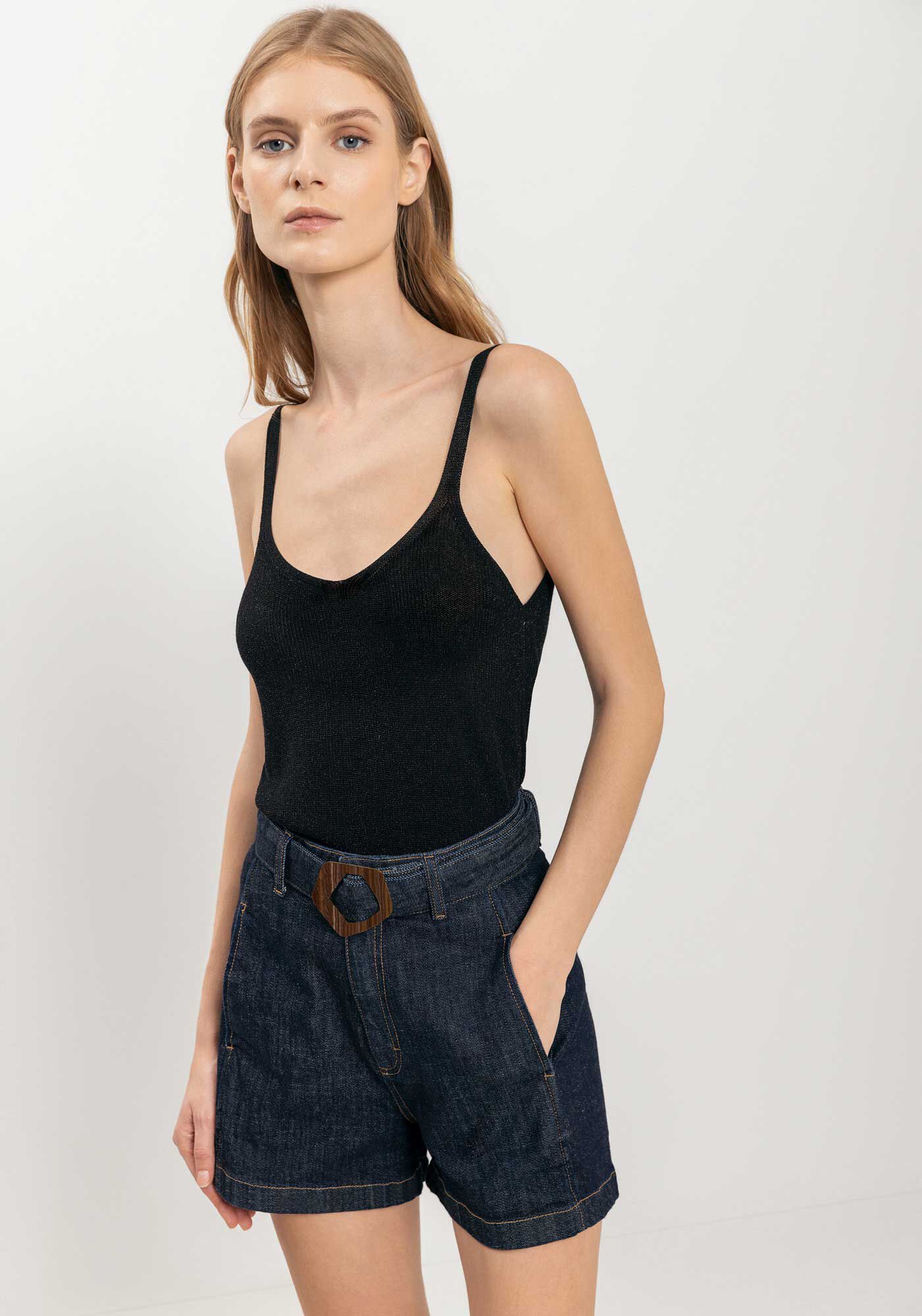 Shorts Jeans Alfaiataria Com Cintura Alta E Cinto, JEANS, large.