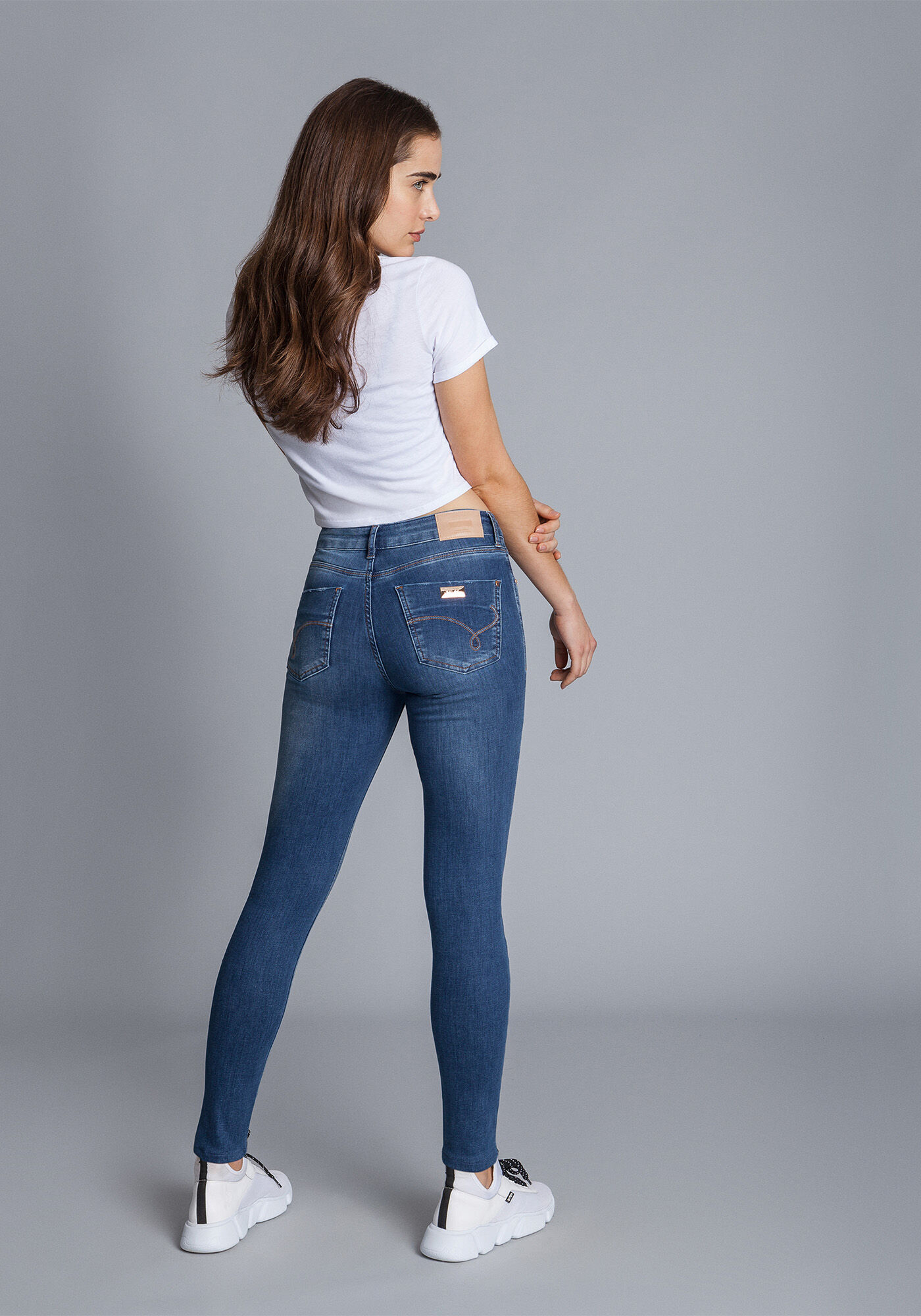 Cal&ccedil;a Skinny Bali Flat Belly, , large.