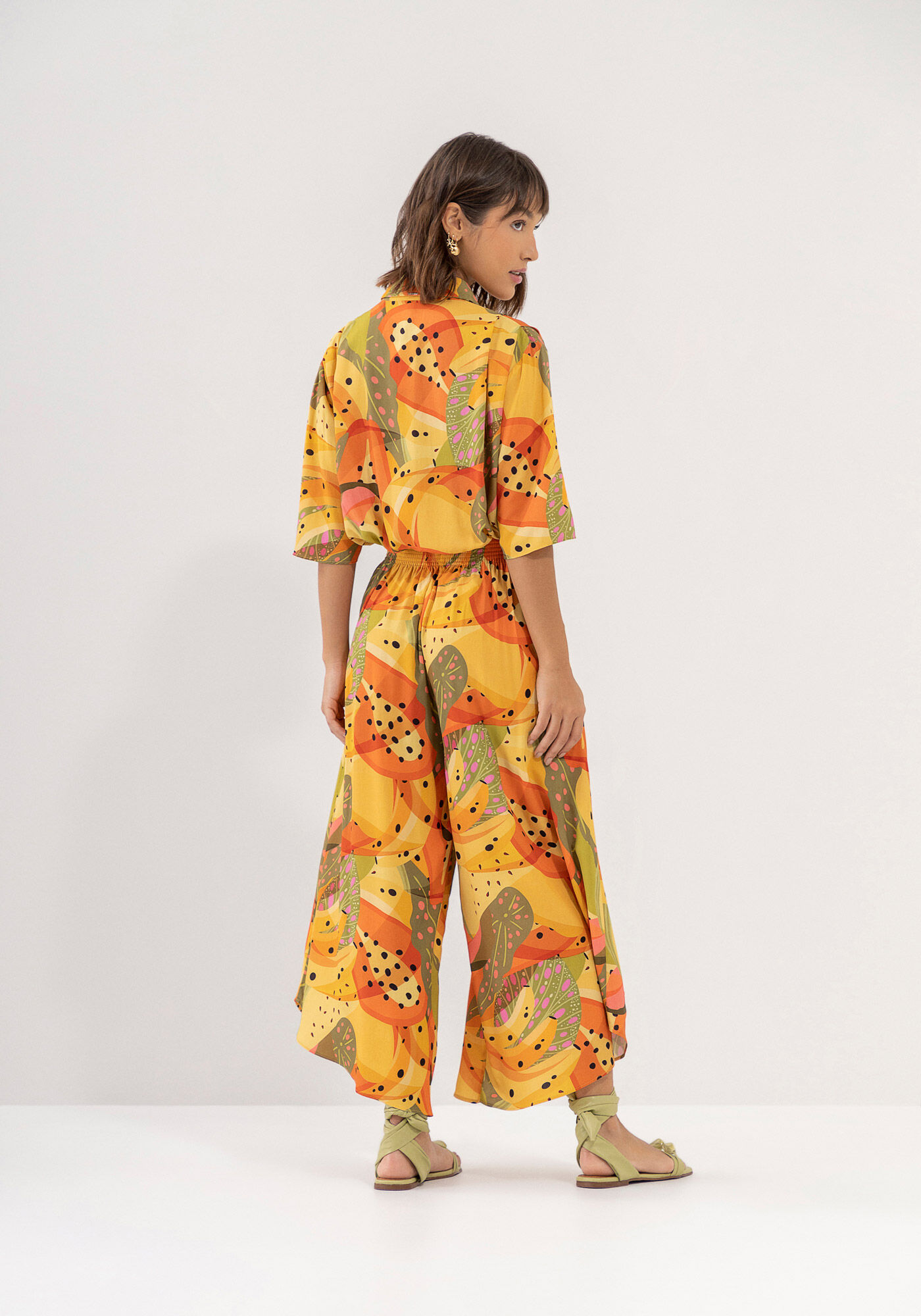 Cal&ccedil;a Pantacourt em Viscose Estampada, , large.