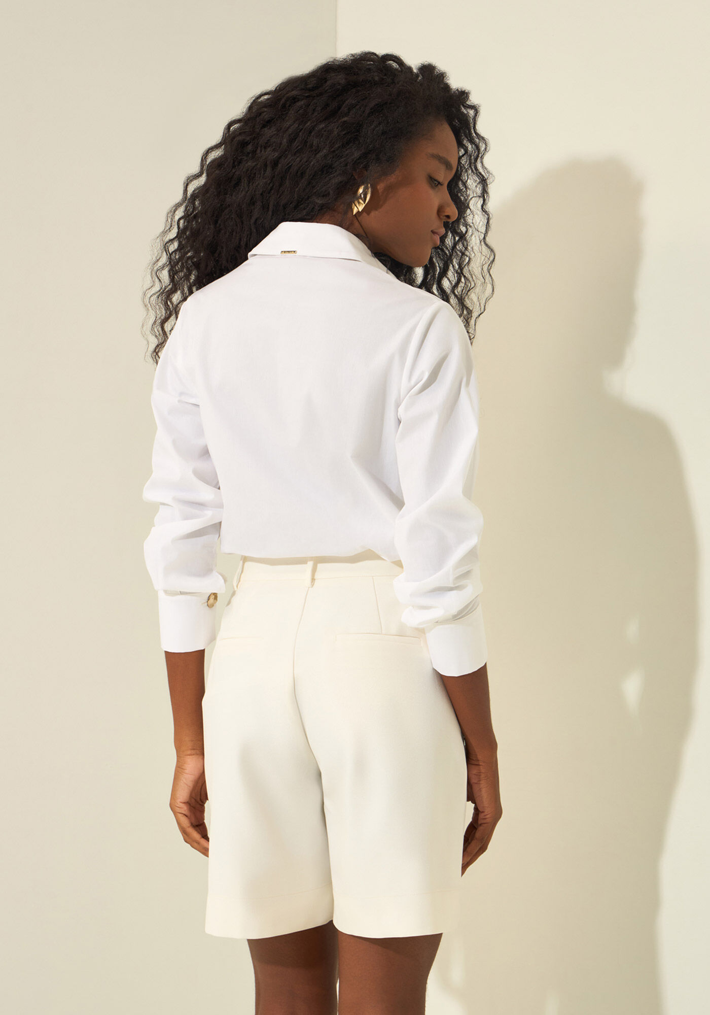 Bermuda De Cintura Alta Com Bolsos, BRANCO OFF WHITE, large.