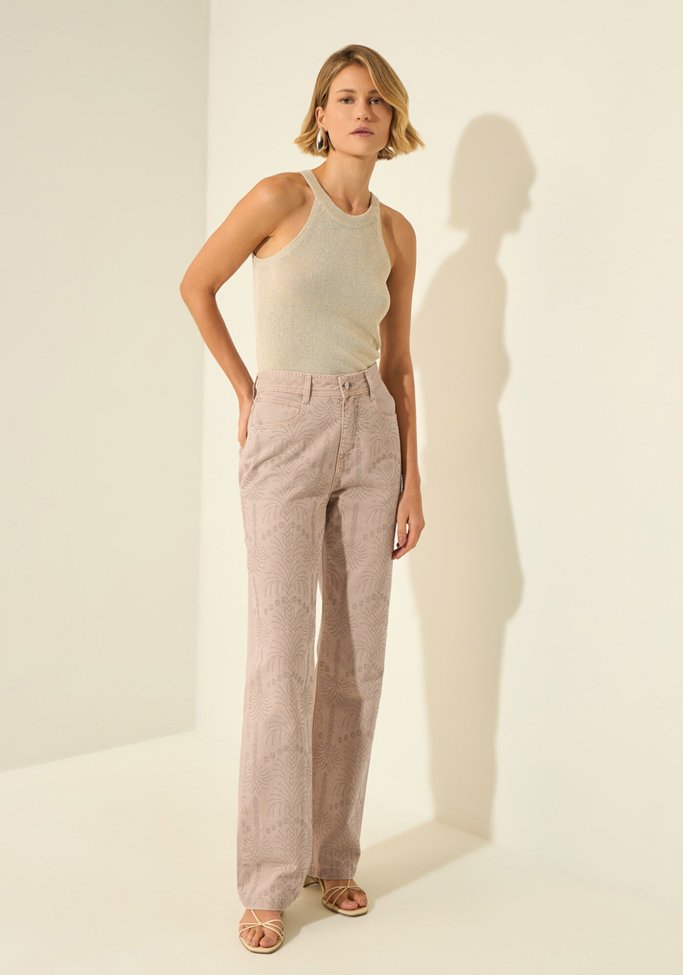 Cal&ccedil;a Reta De Sarja Com Cintura Alta E Aplica&ccedil;&otilde;es, BEGE PAPIRO, large.