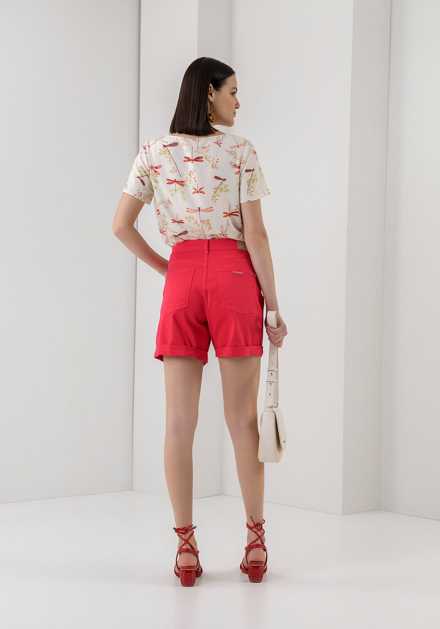 Bermuda Sarja Boyfriend com Elasticidade, , large.