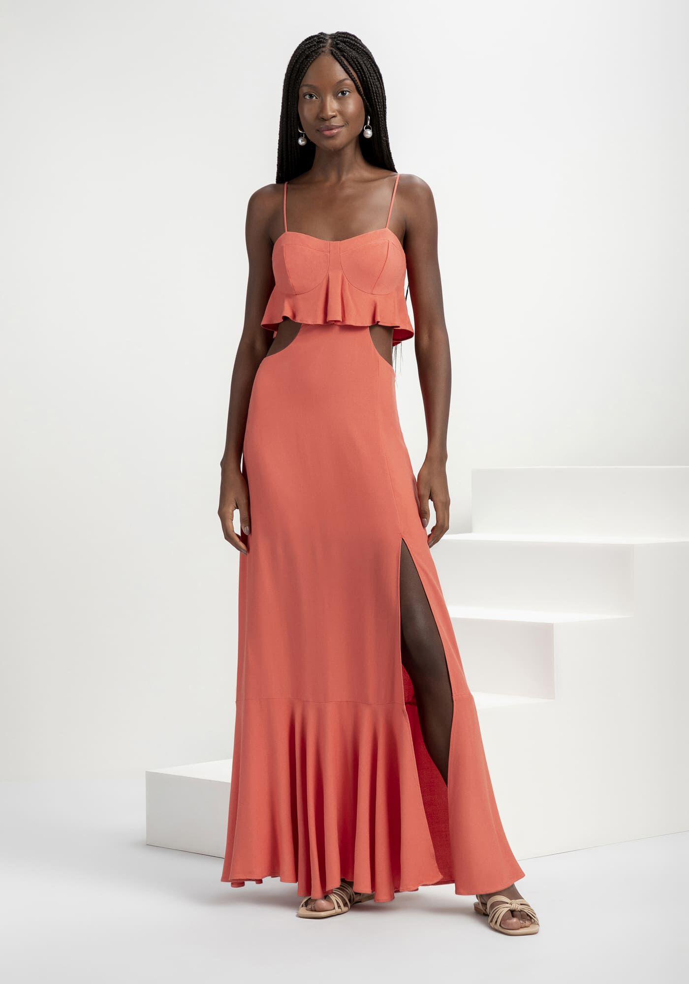 Vestido de alcinha com shop babado sobreposto
