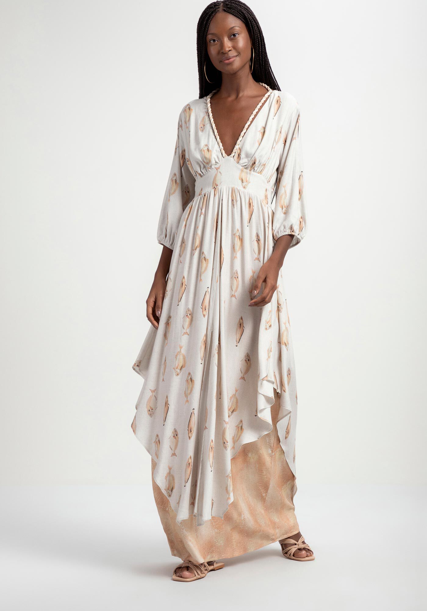 Vestido Longo em Crepe com Recorte Sobreposto Lez a Lez