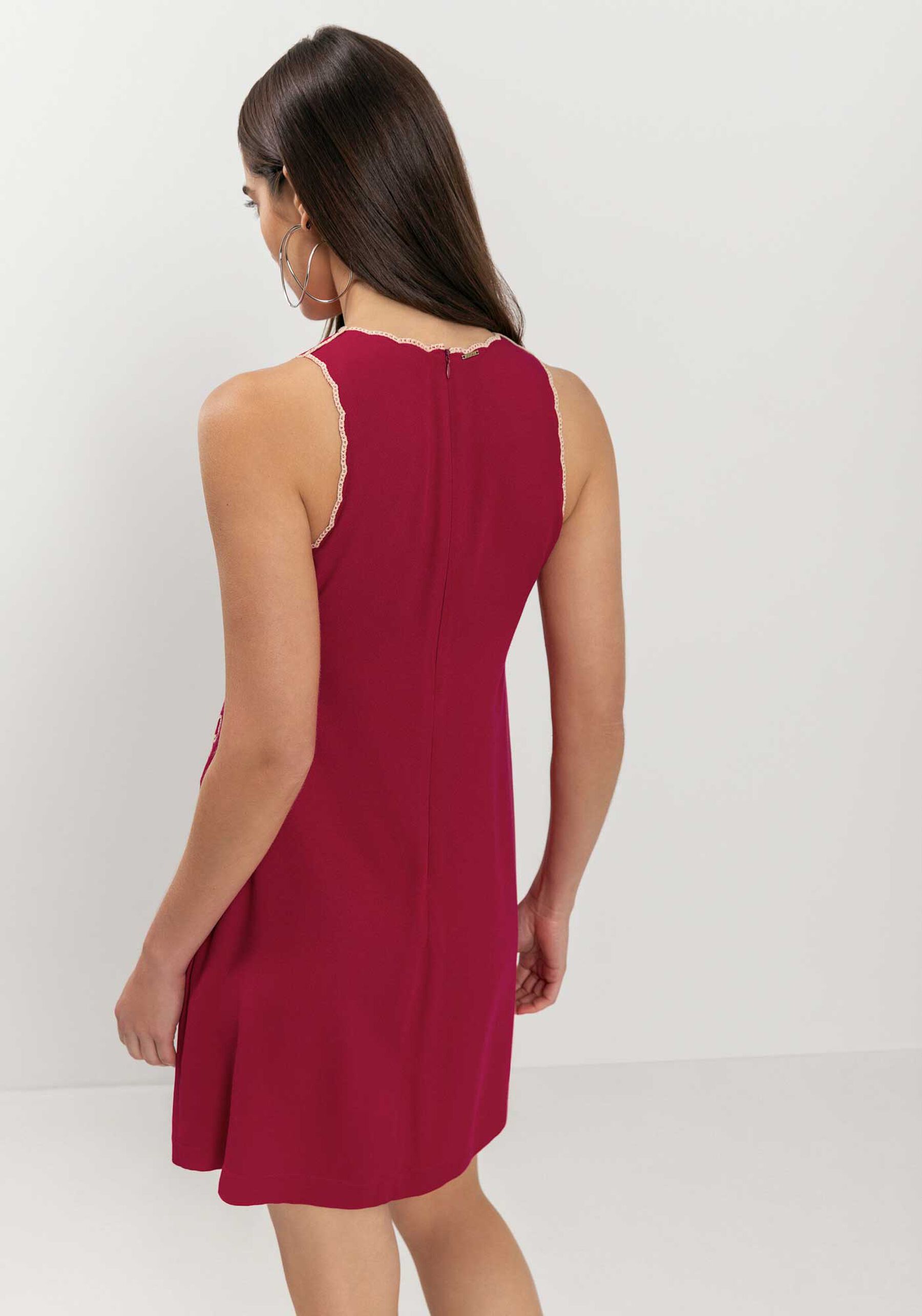 Vestido Curto Com Zíper E Bordado Localizado, . Vestido Curto Com Zíper E Bordado Localizado, , large.