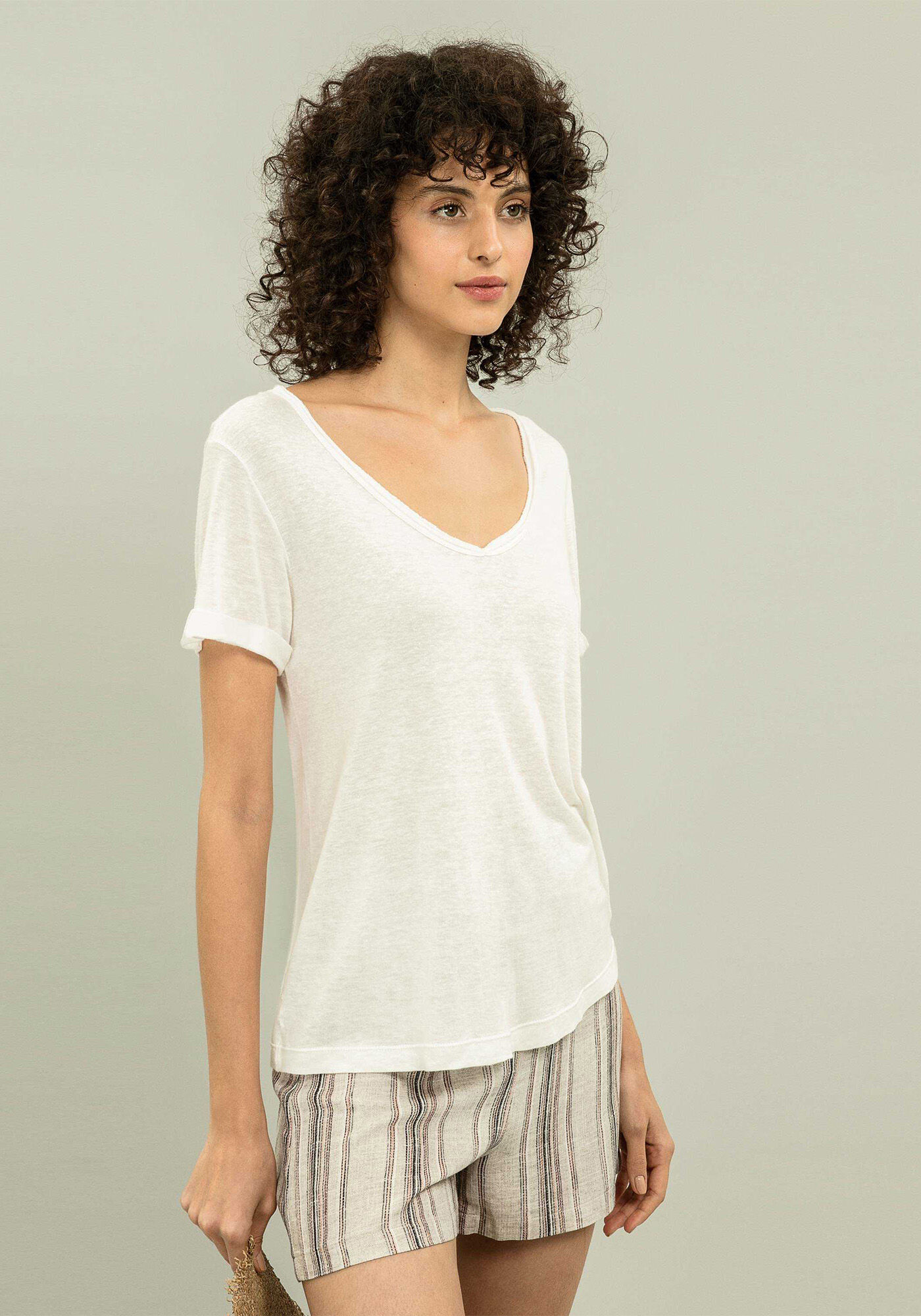 Blusa Decote V Less is More Branco Off White, , large.