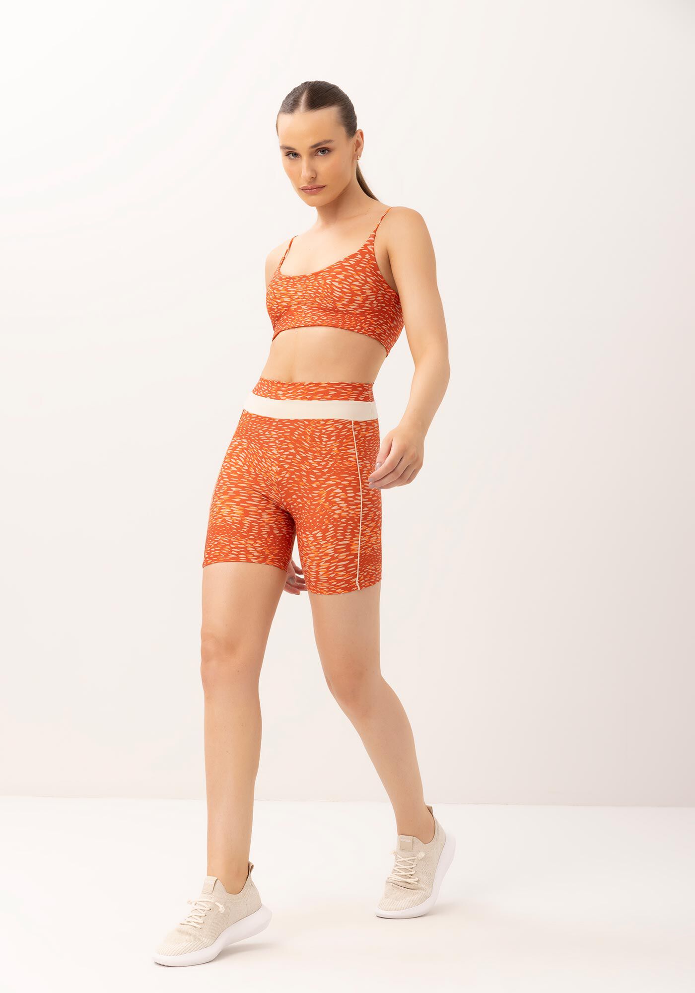 Bermuda Cintura Alta MOVE Fitness Estampada com Recorte, , large.