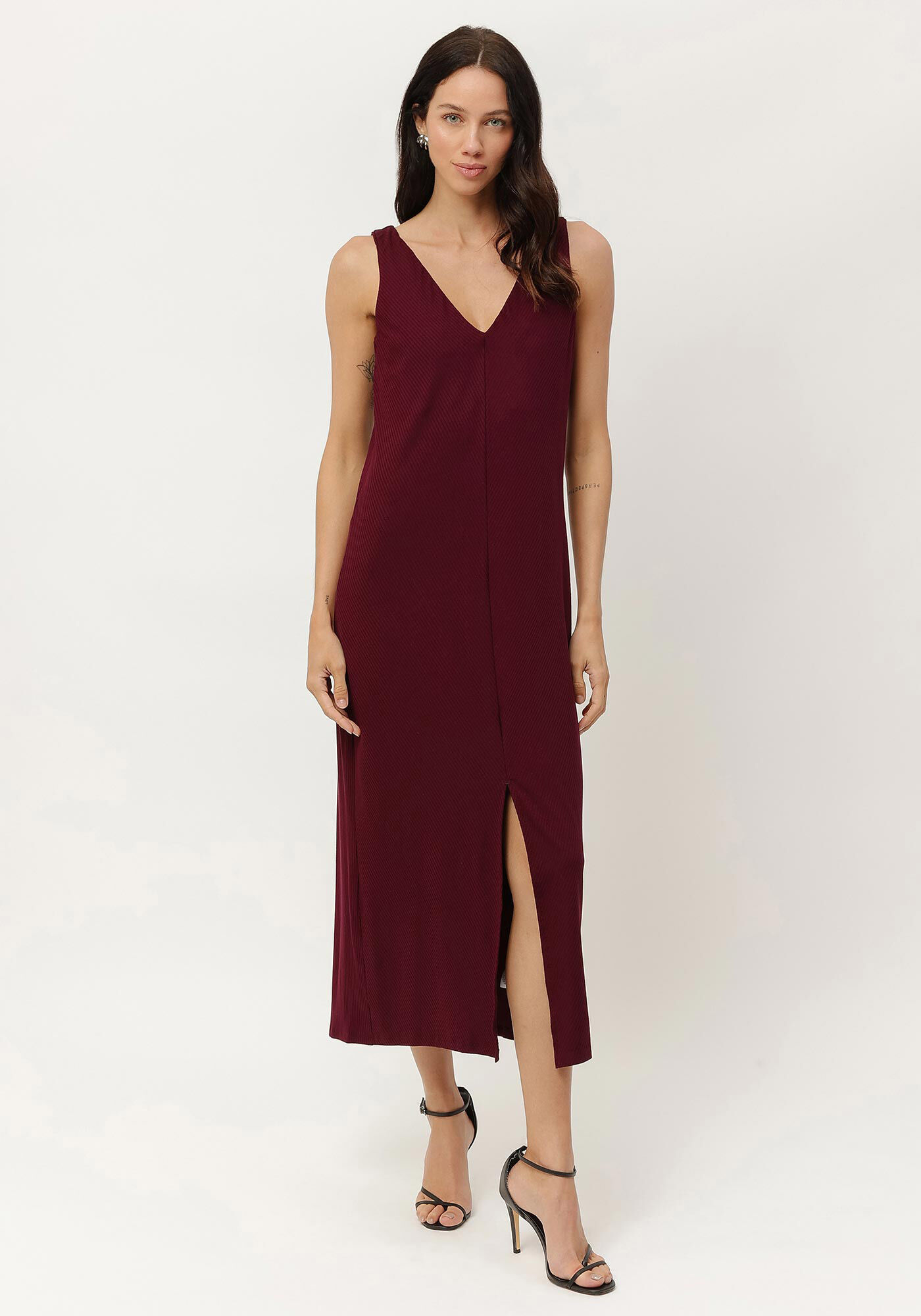 Vestido Midi Canelado com Fenda, , large.