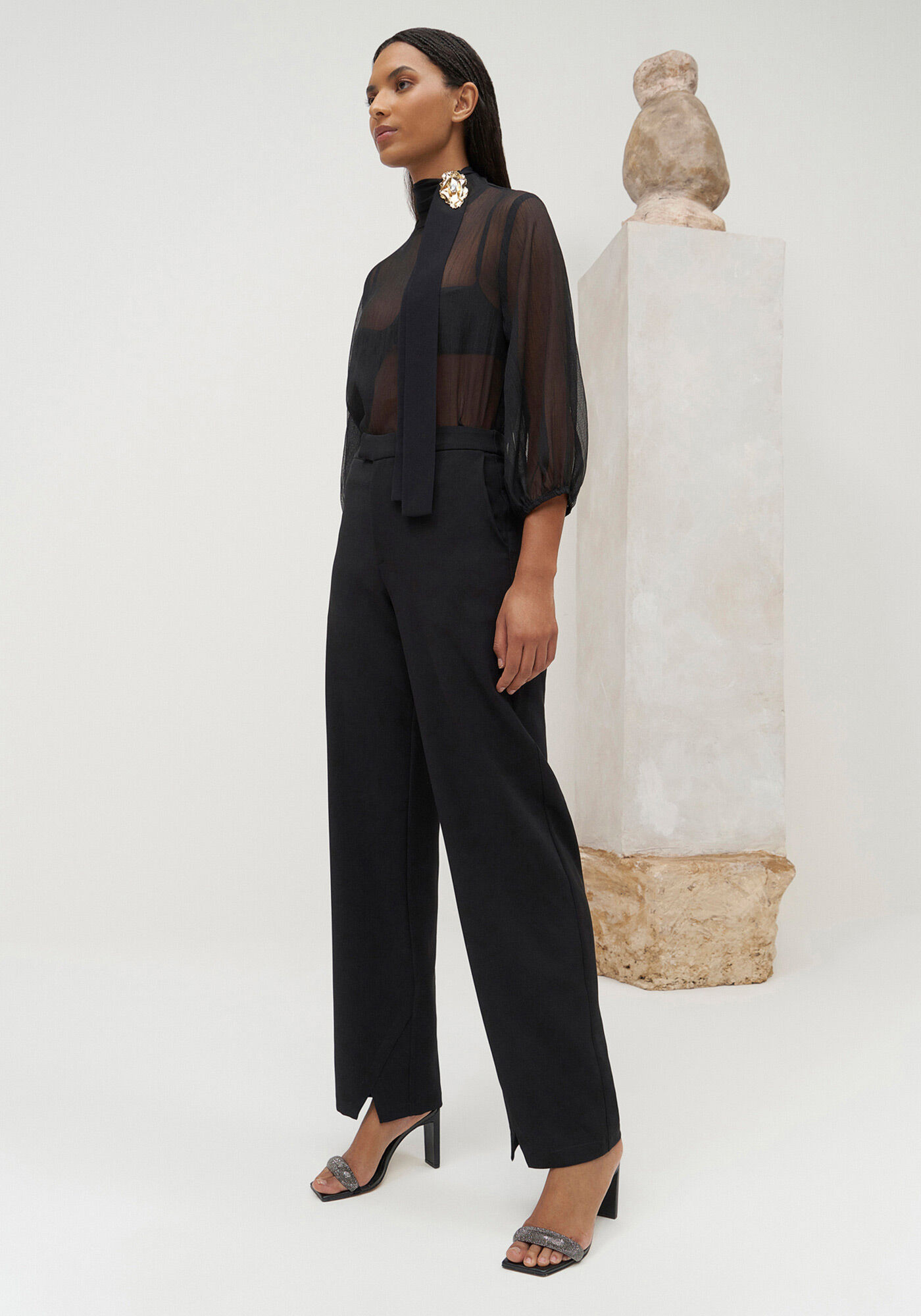 Cal&ccedil;a Reta Alfaiataria Slim com Cintura M&eacute;dia, PRETO REATIVO, large.