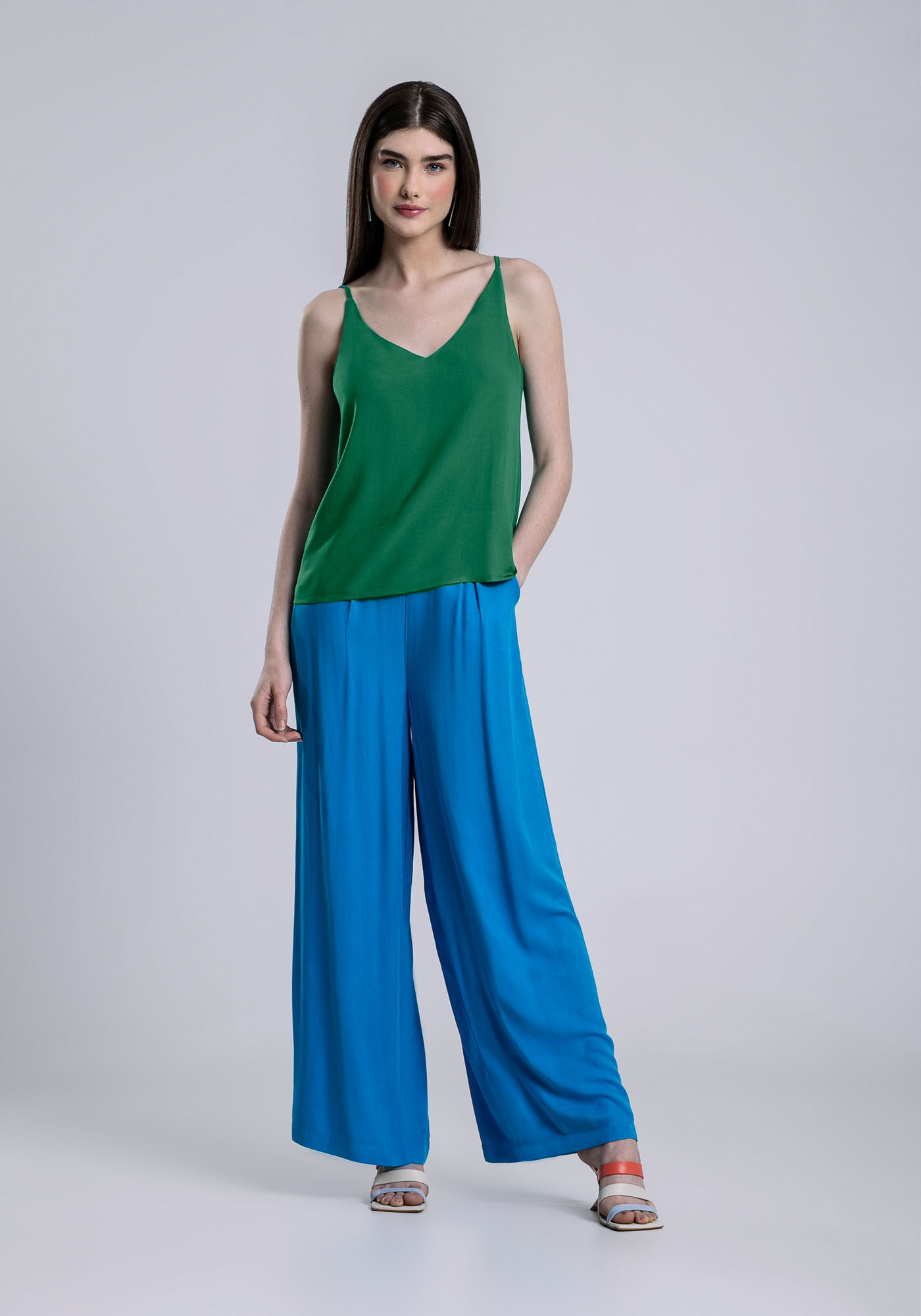 Blusa Al&ccedil;a Fina Decote V Cores, , large.