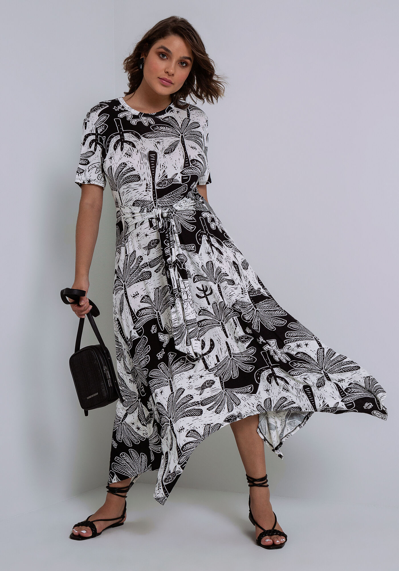 Vestido Midi em Malha com Barra Assim&eacute;trica, XILOGRAVURA, large.