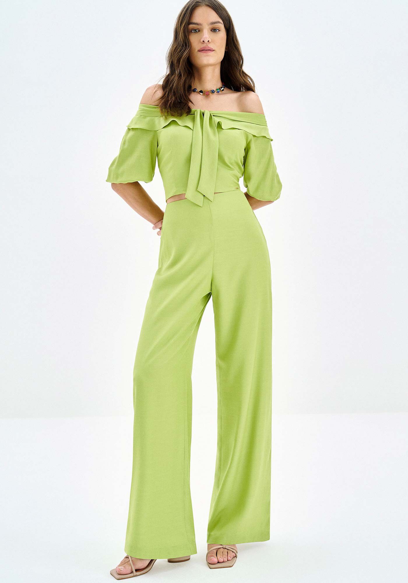 Cal&ccedil;a Wide Leg em Viscose Alfaiataria, , large.