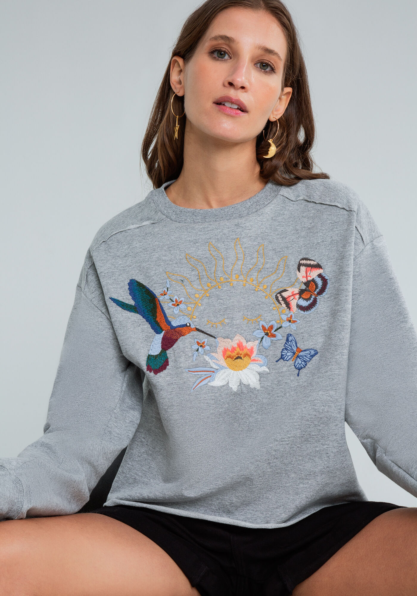 Blus&atilde;o Manga Longa Cropped Bordado, MESCLA, large.