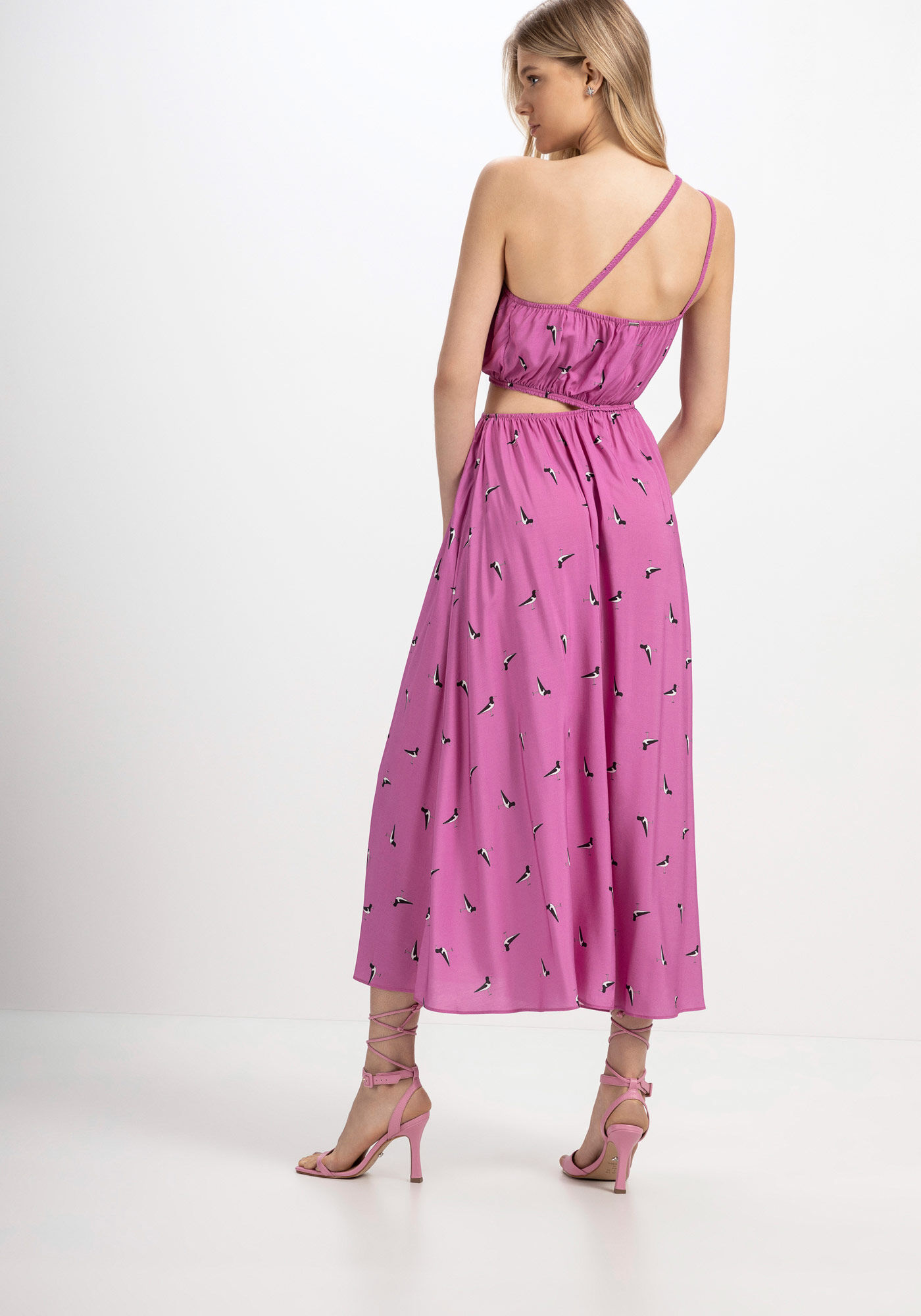 Vestido Midi Ombro S&oacute; em Viscose om Cut Out, LUNDEY, large.