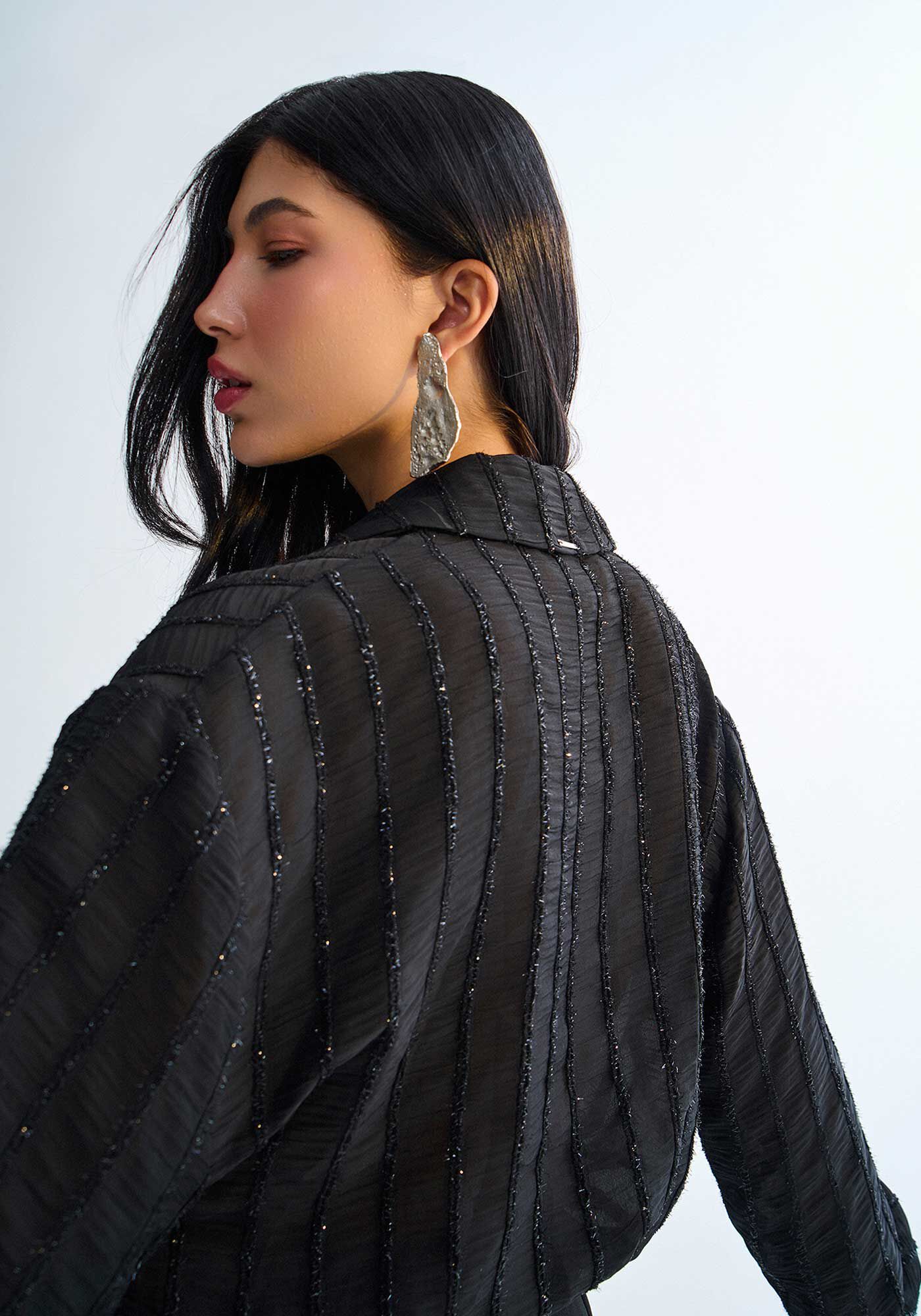 Camisa Manga Longa em Tecido Texturizado com Brilho, , large.