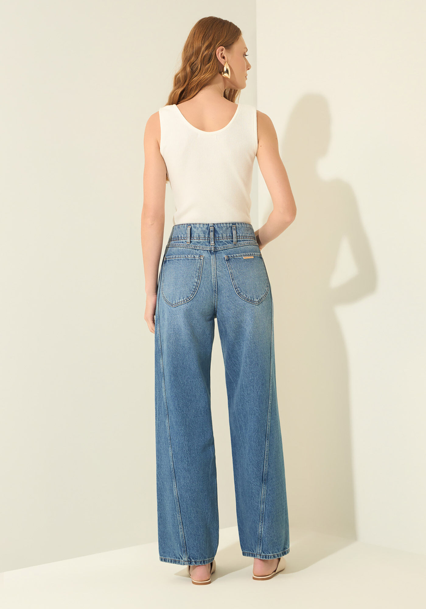 Cal&ccedil;a Jeans Slim De Cintura Alta Com Recortes, JEANS, large.