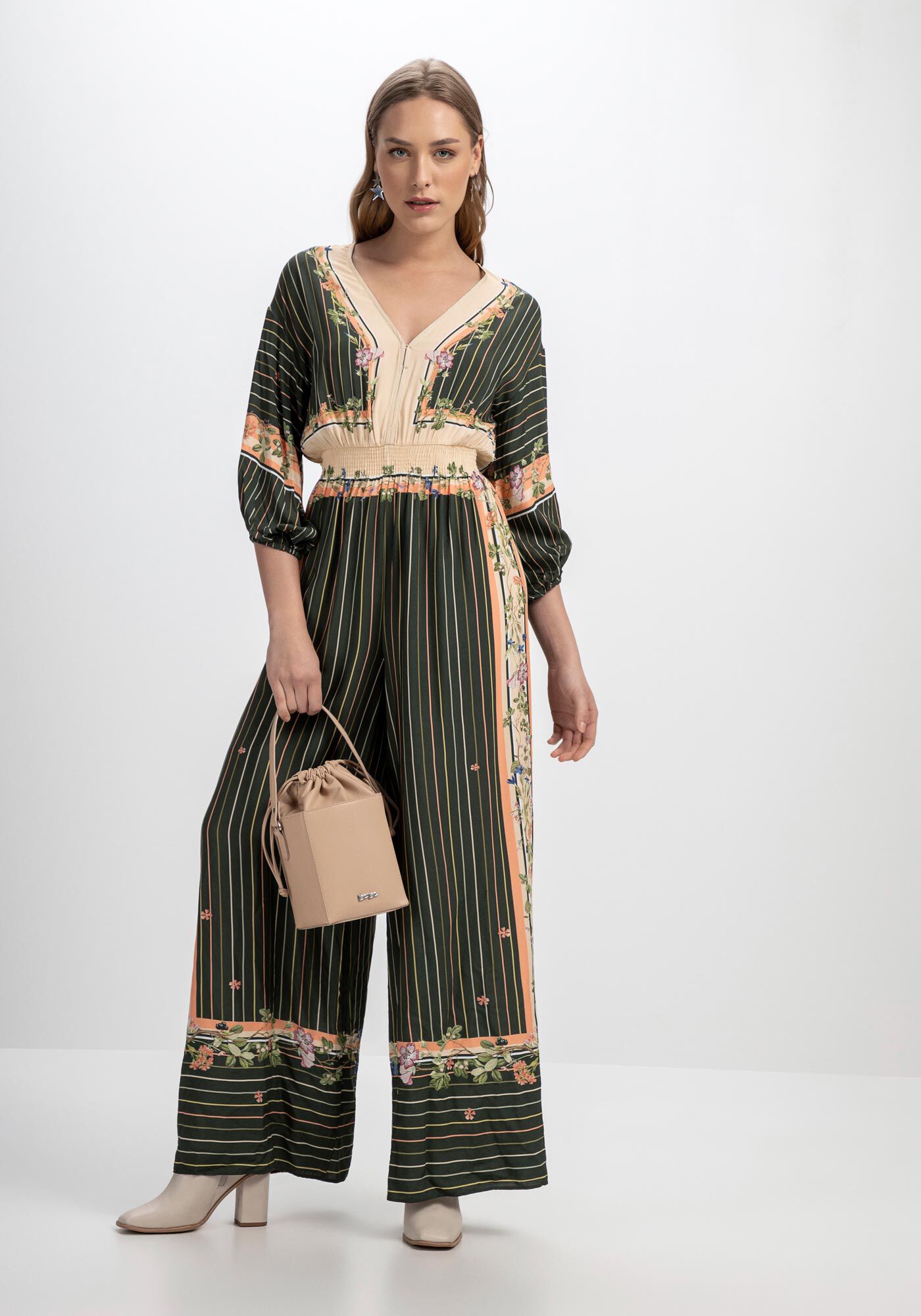 Macac&atilde;o Longo Estampado em Viscose com Manga 3/4, , large.