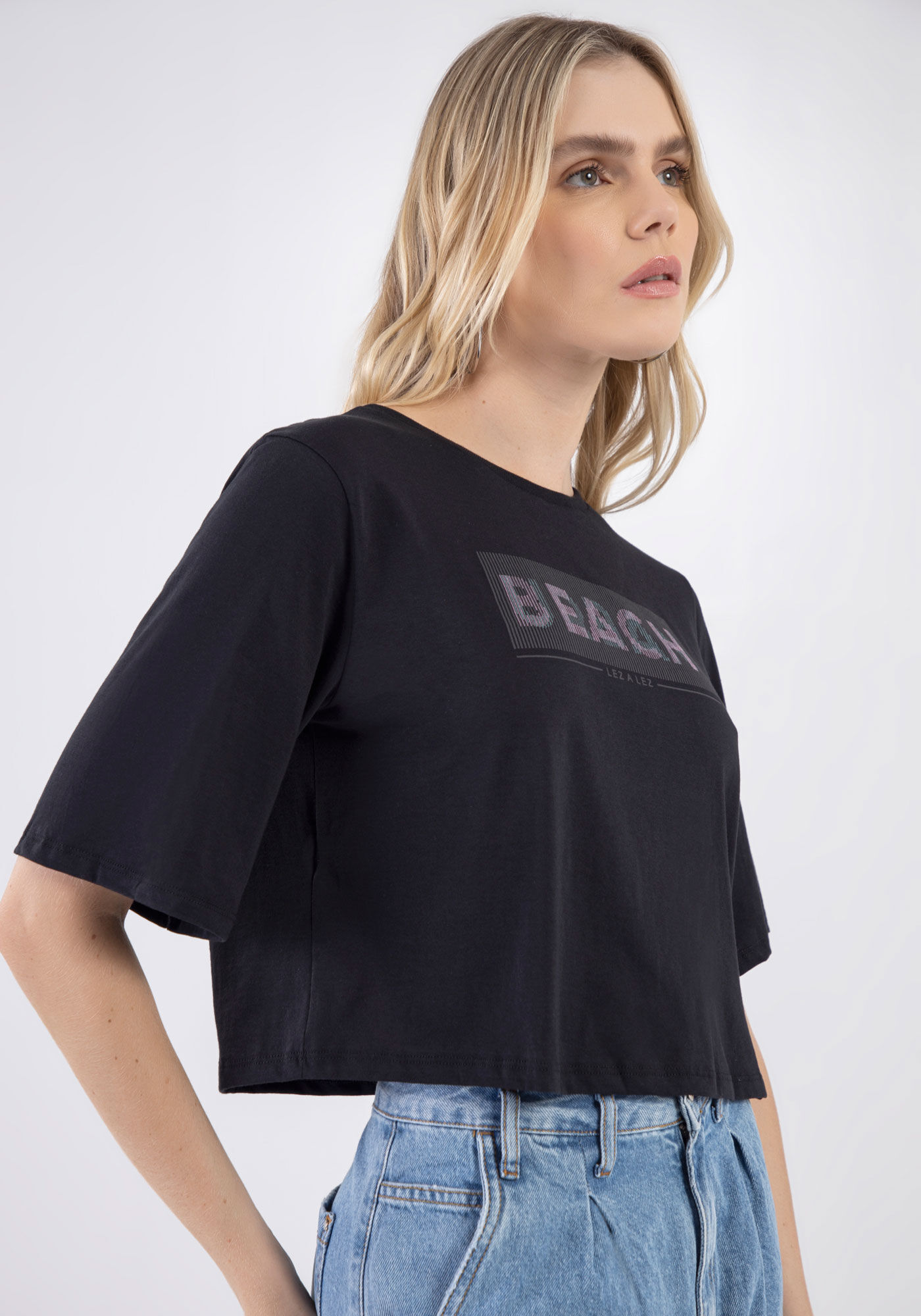T-shirt Cropped em Malha com Bot&otilde;es Laterais, PRETO REATIVO, large.