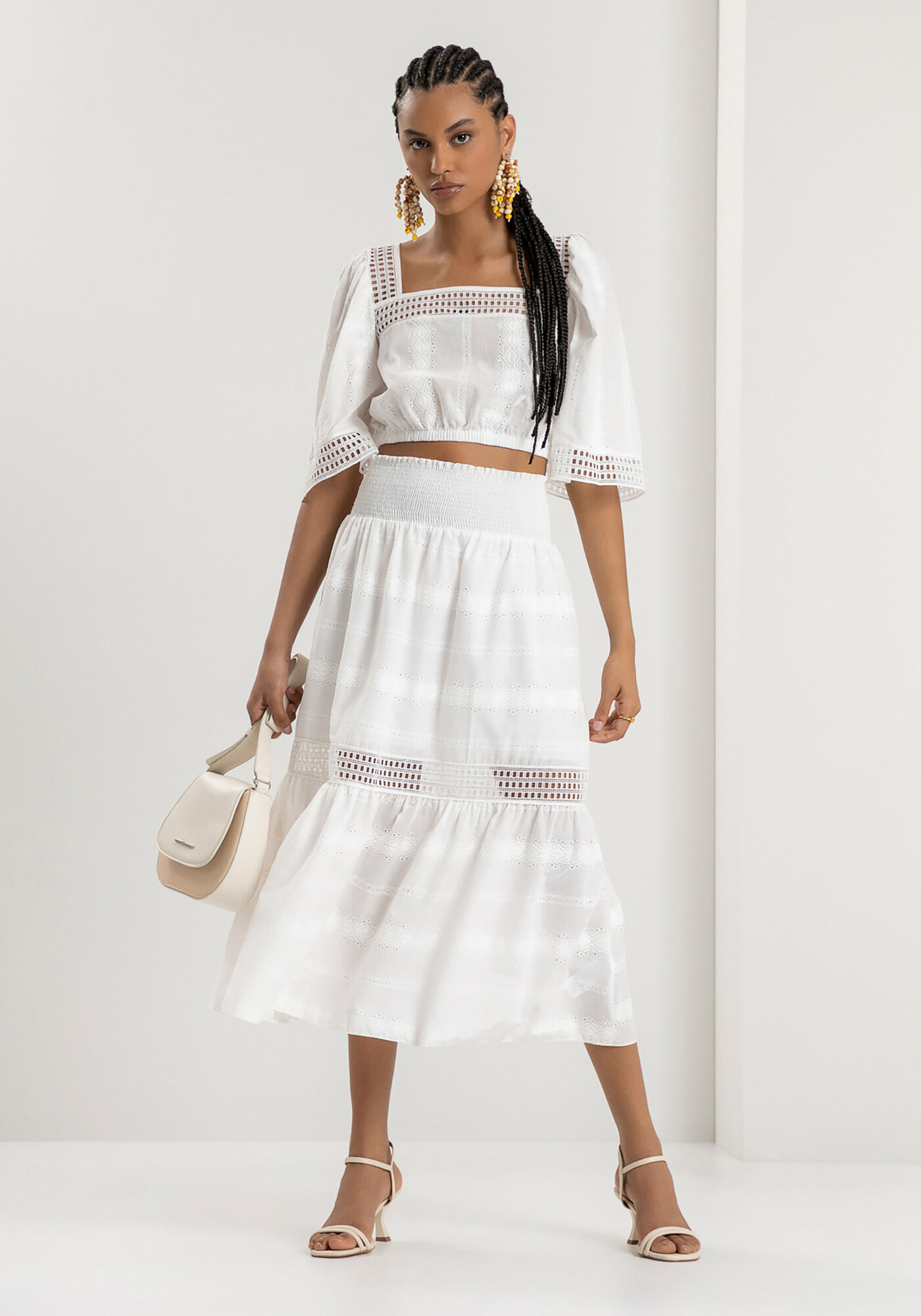 Saia de top renda branca midi