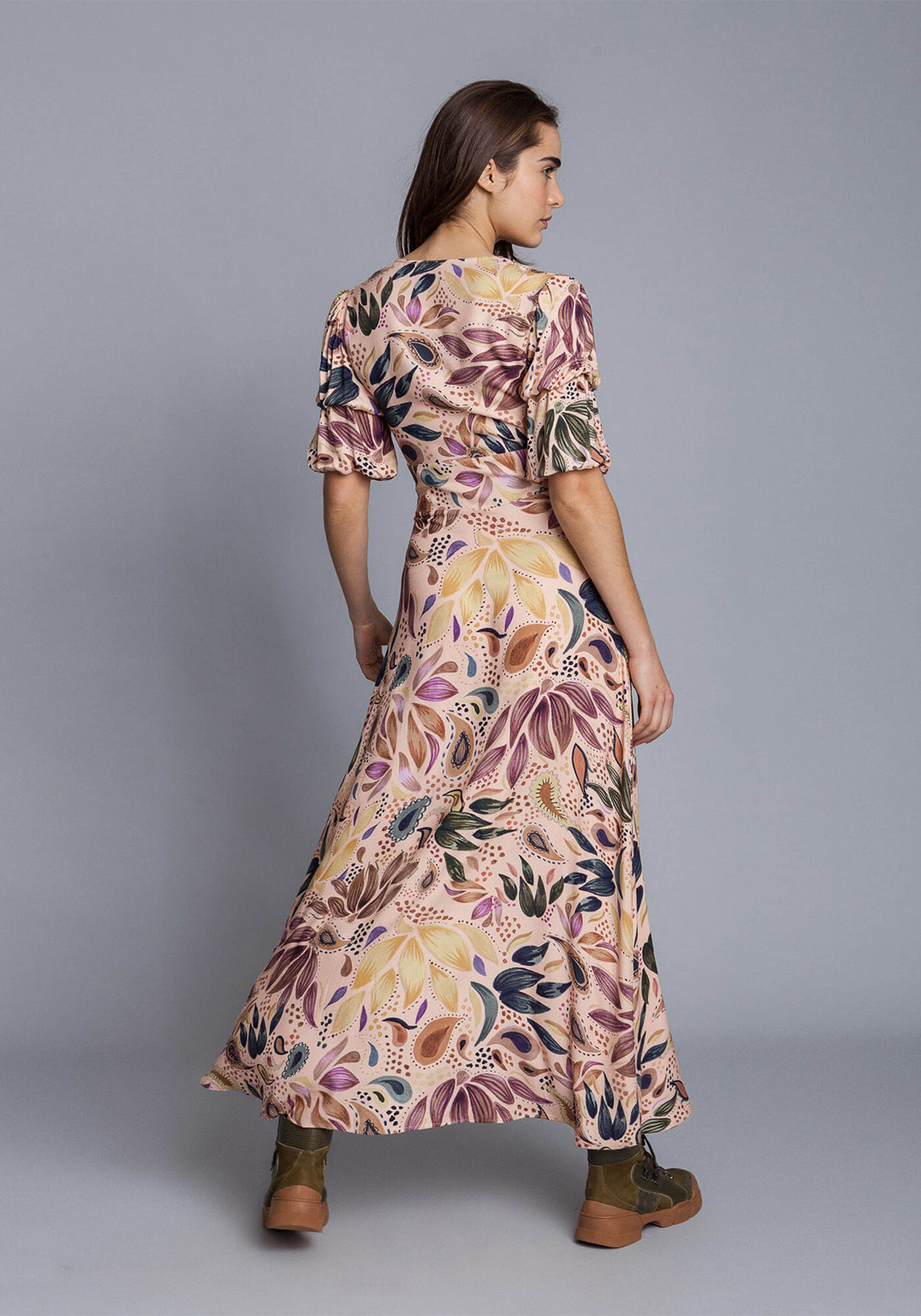 Vestido M&iacute;di Bot&otilde;es Fenda Estampa, , large.