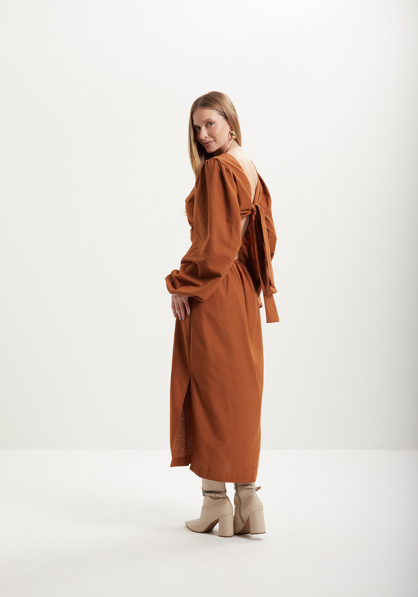 Vestido Midi De Mangas Amplas Com Bordados Em Alto Relevo, MARROM ESPERADO, large.