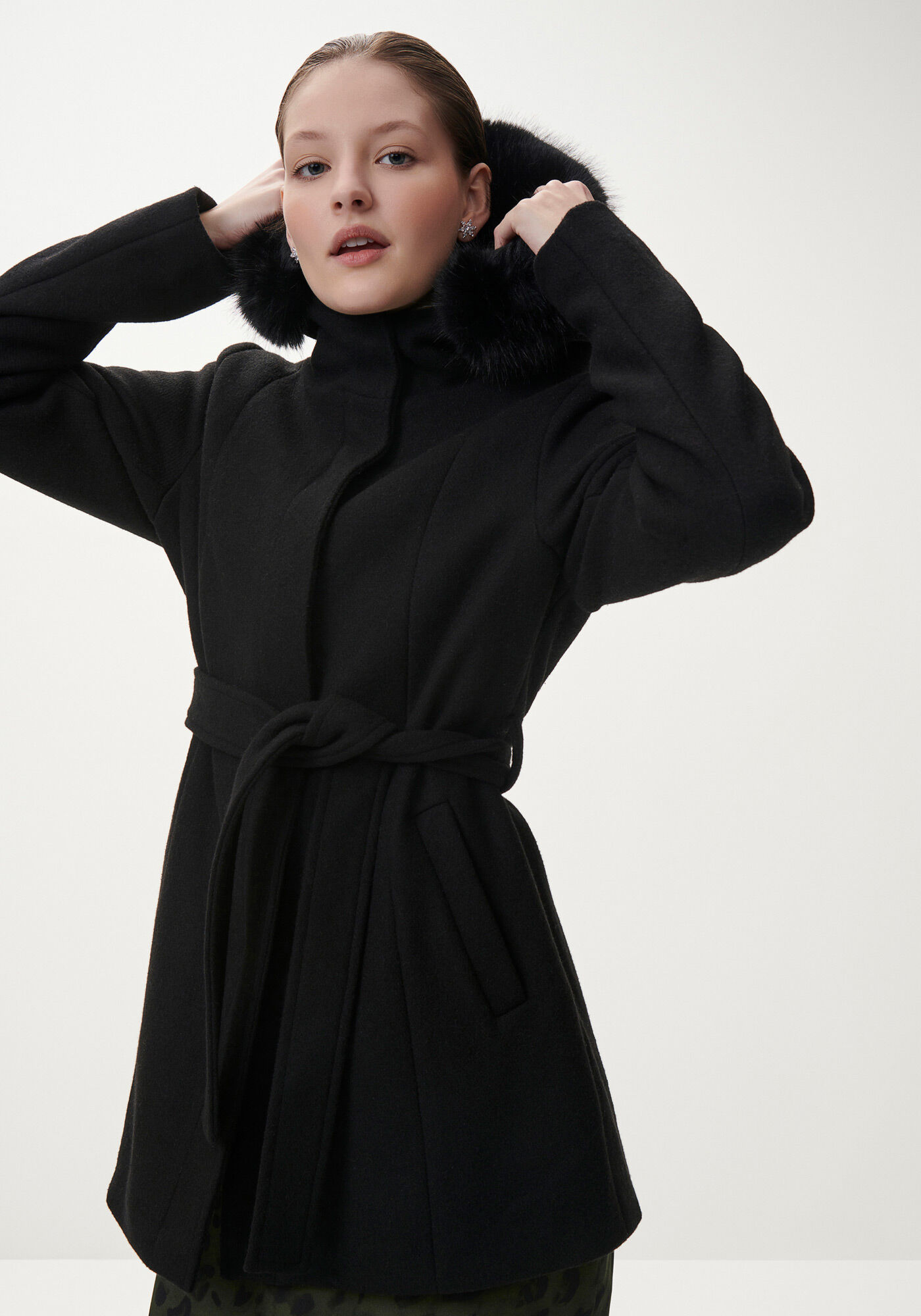 Sobretudo em L&atilde; Batida com Capuz e Cinto, , large.