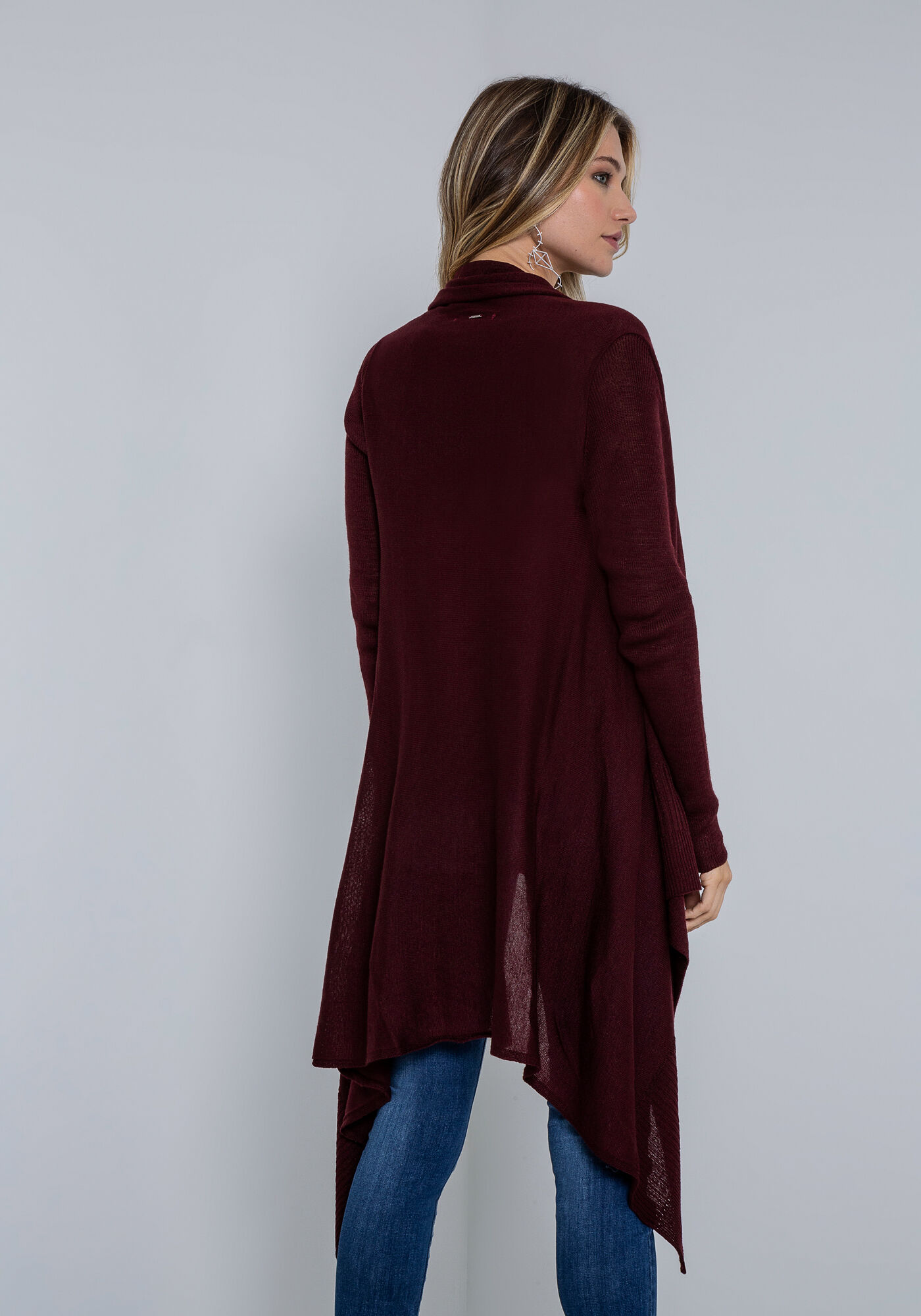 Cardigan Alongado Tric&ocirc; Barra Assim&eacute;trica, BORDO WITCH, large.
