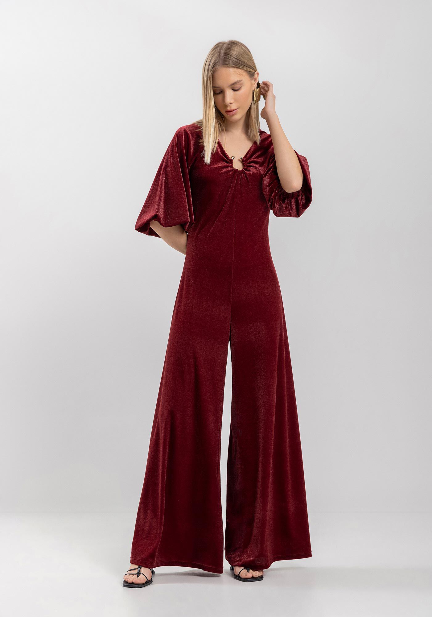 Macac&atilde;o Longo Com Mangas Amplas Em Malha De Veludo, VERMELHO FLAMBOYANT, large.