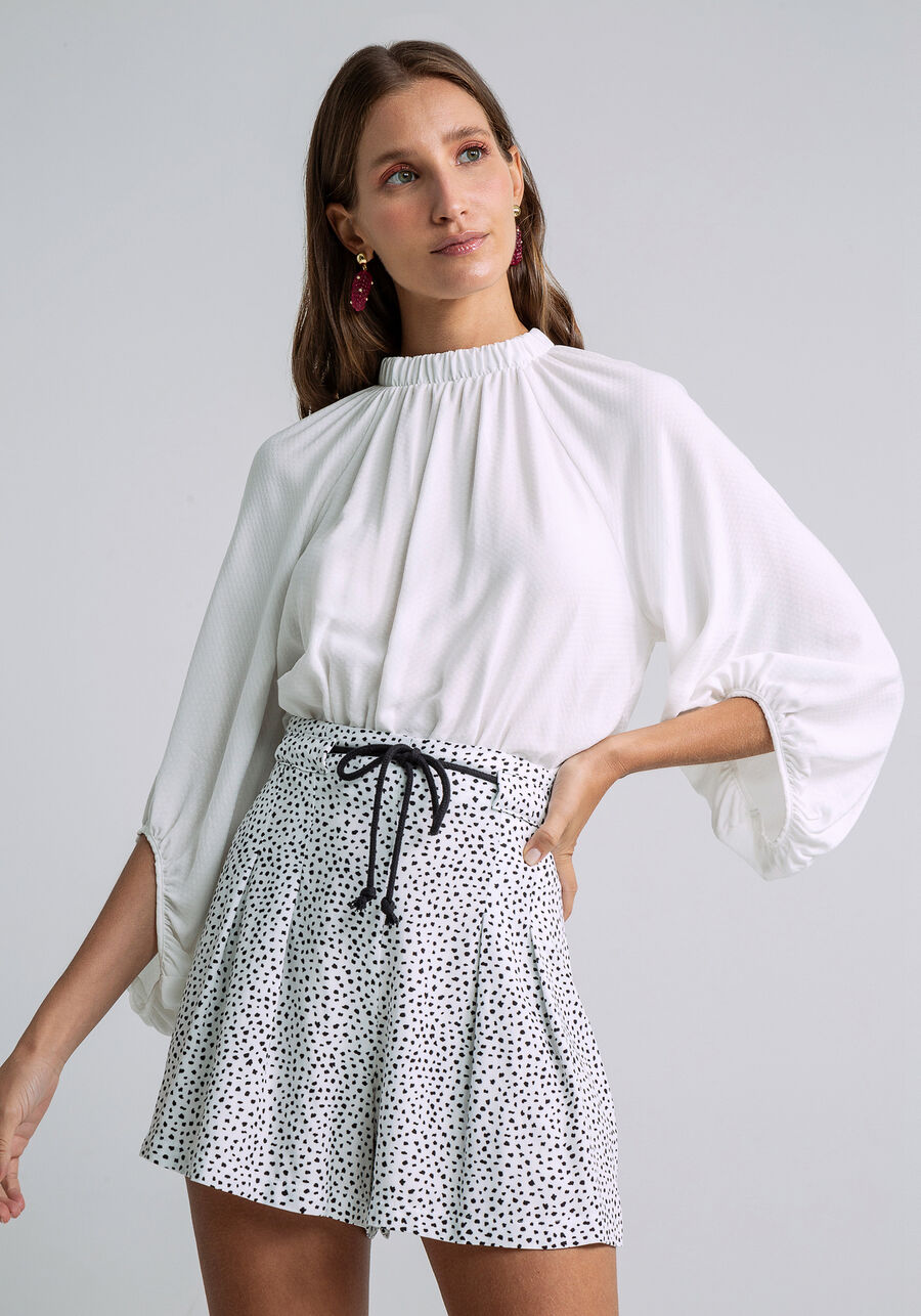 Blusa Cropped Manga 3/4 Bufante, OFF WHITE. Blusa Cropped Manga 3/4 Bufante, OFF WHITE, large.