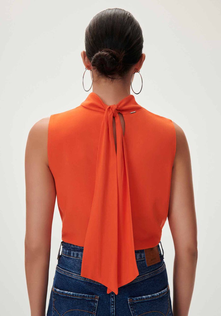 Blusa em Viscose com Cut e Laço Gola, . Blusa em Viscose com Cut e Laço Gola, , large.