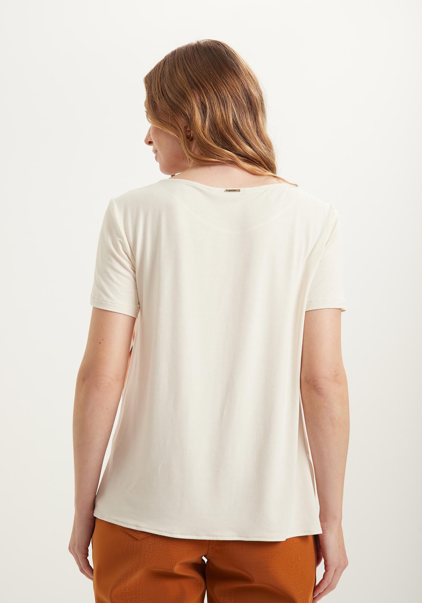 Blusa De Mangas Curtas Com Decote Redondo E Frente Estampada, , large.