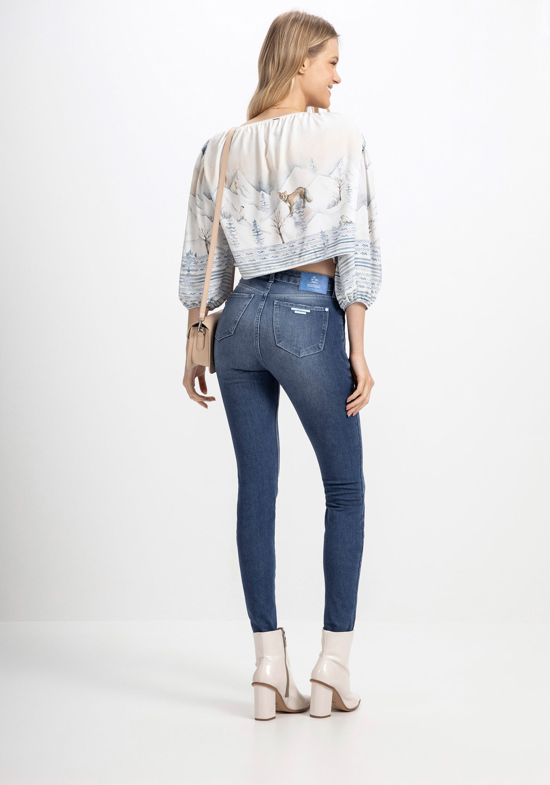 Blusa Ampla Estampada com Manga Bufante, FOX. Blusa Ampla Estampada com Manga Bufante, FOX, large.