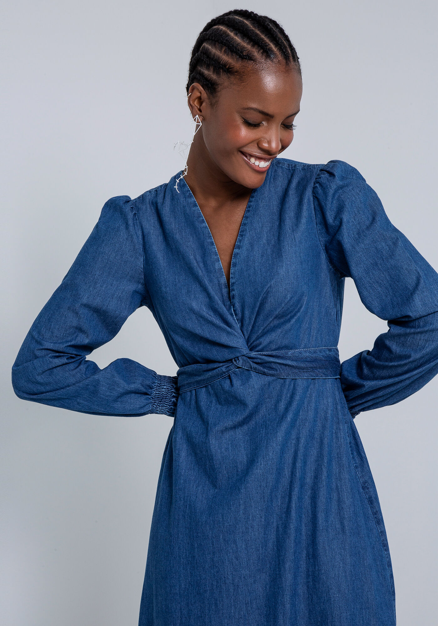 Vestido Longo em Jeans com Transpasse
