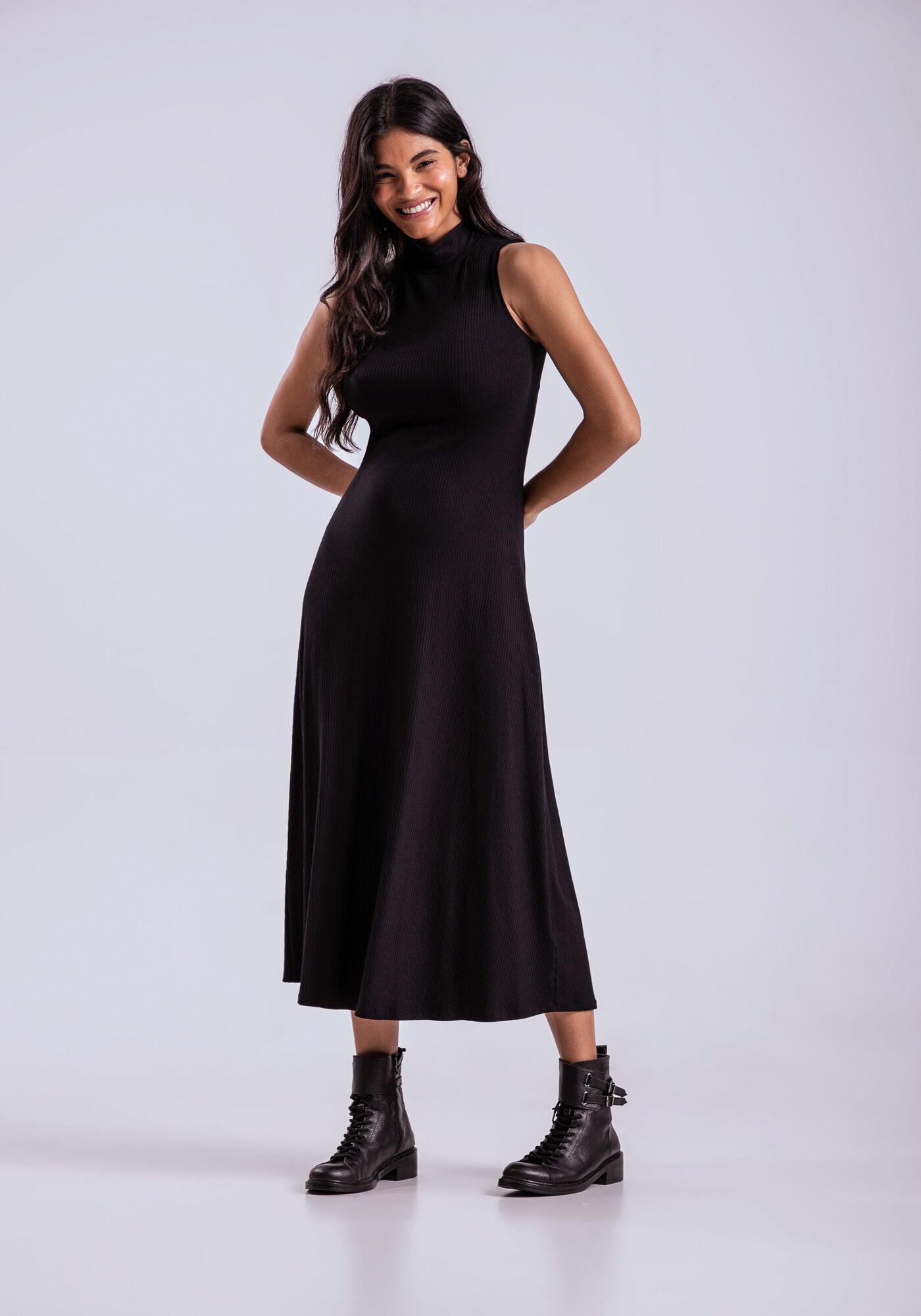 Vestido gode 2025 gola alta