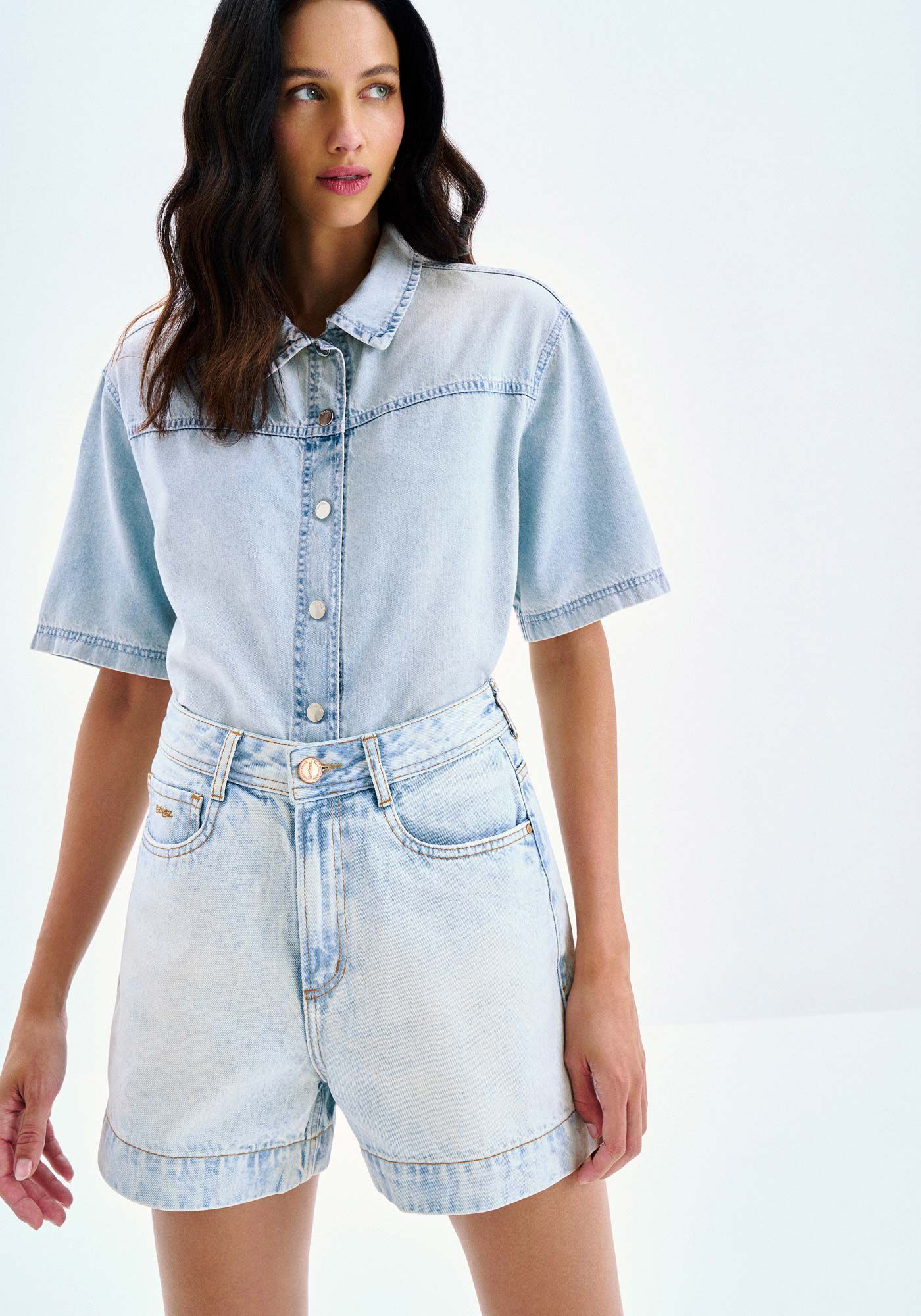 Shorts Jeans Mom Cintura Alta Claro, , large.